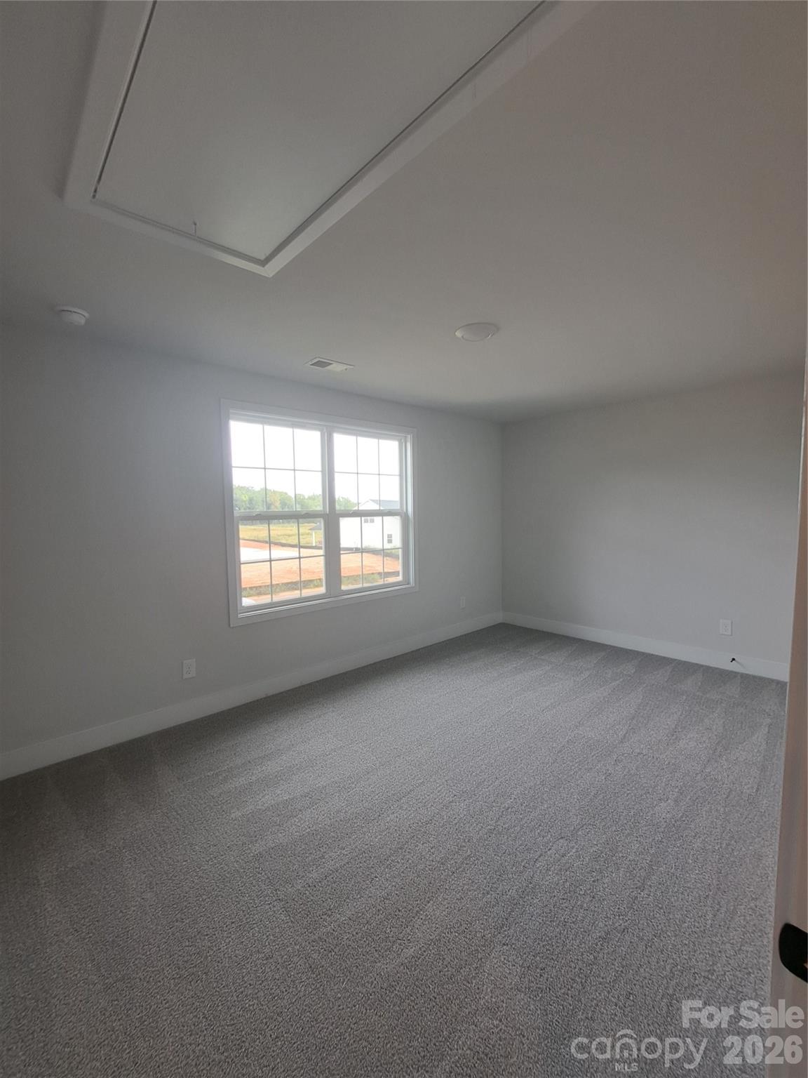 1095 Kildare Drive 68 Property Photo 15