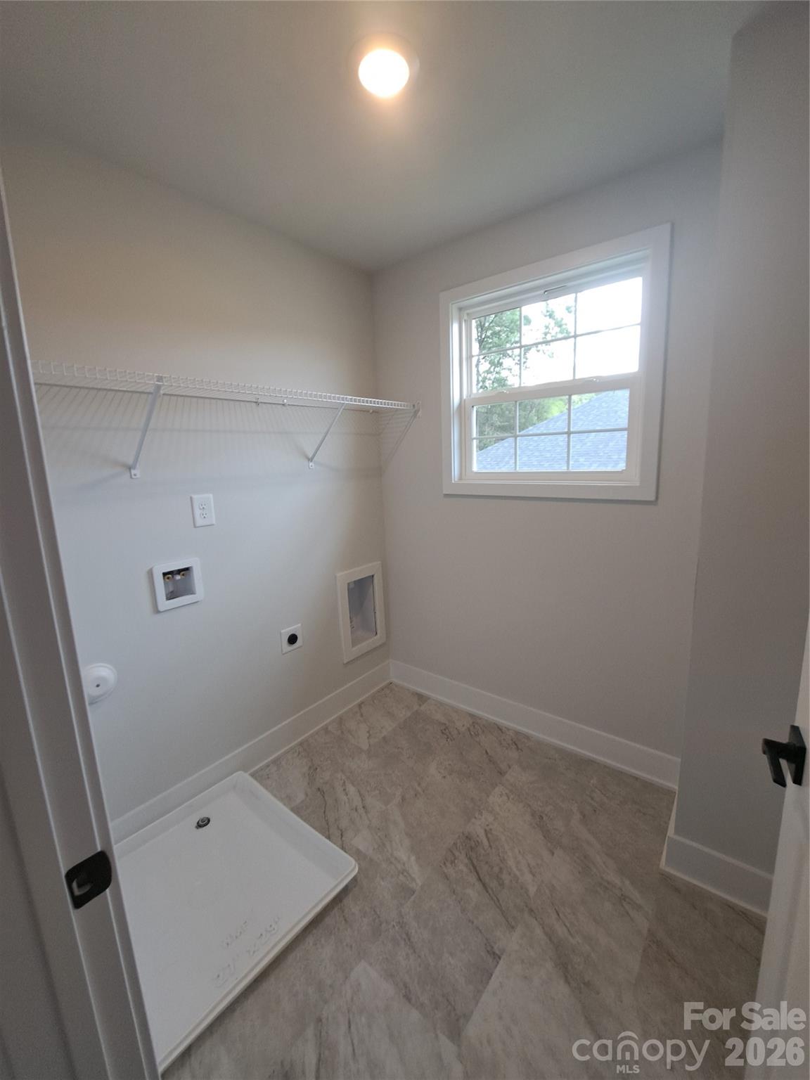 1095 Kildare Drive 68 Property Photo 20