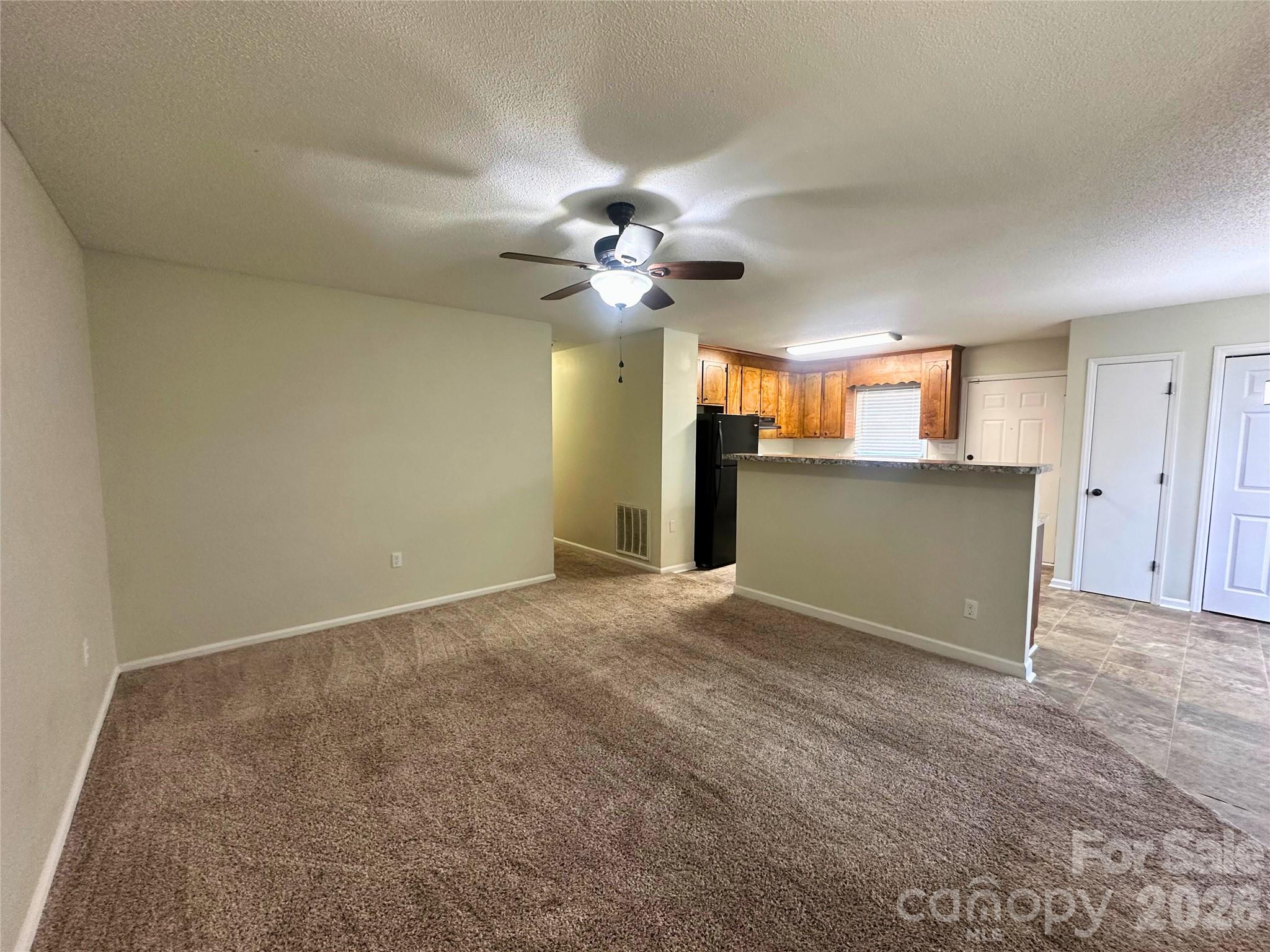 7 Rosewood Lane Property Photo 6