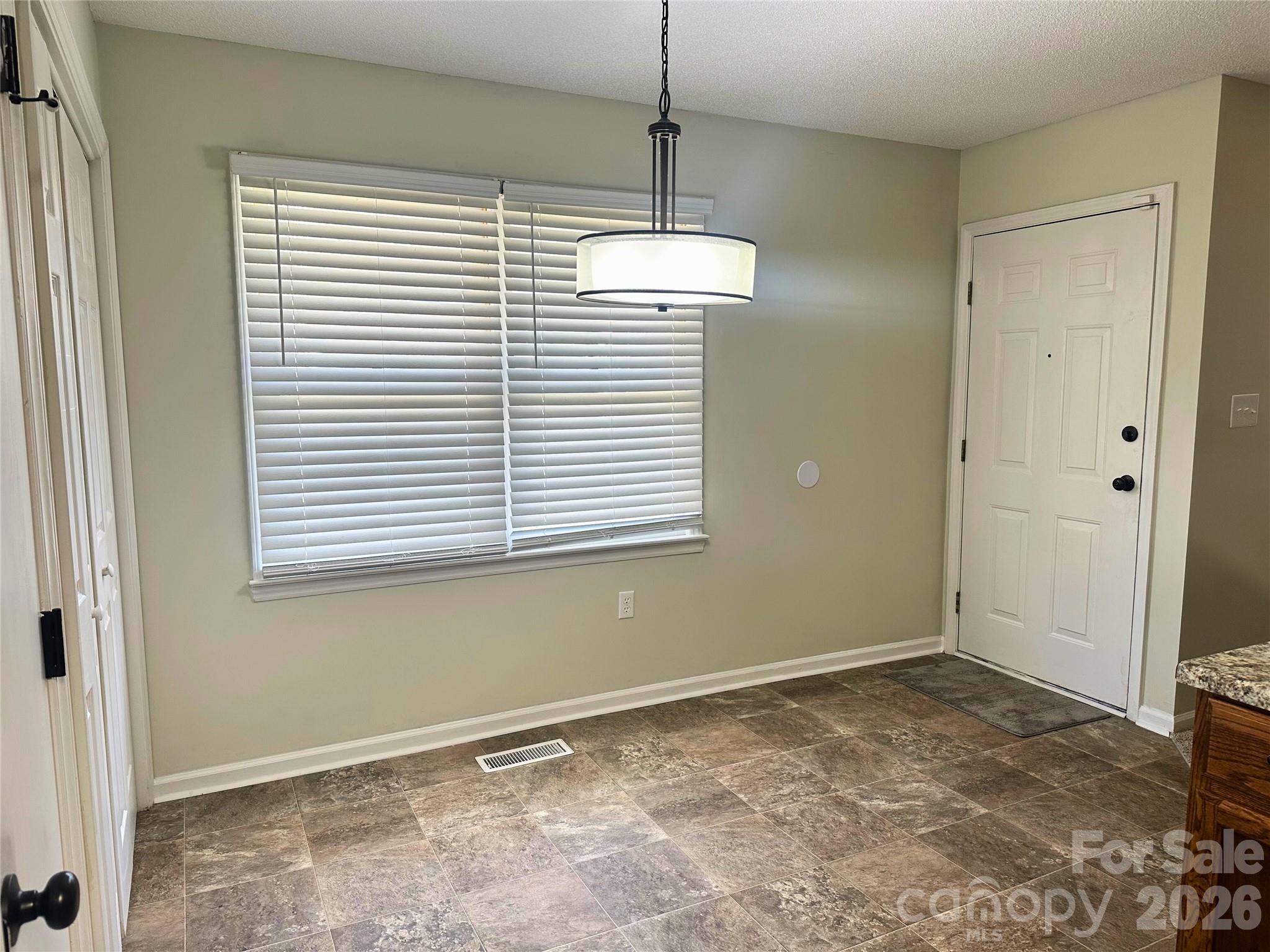 7 Rosewood Lane Property Photo 11