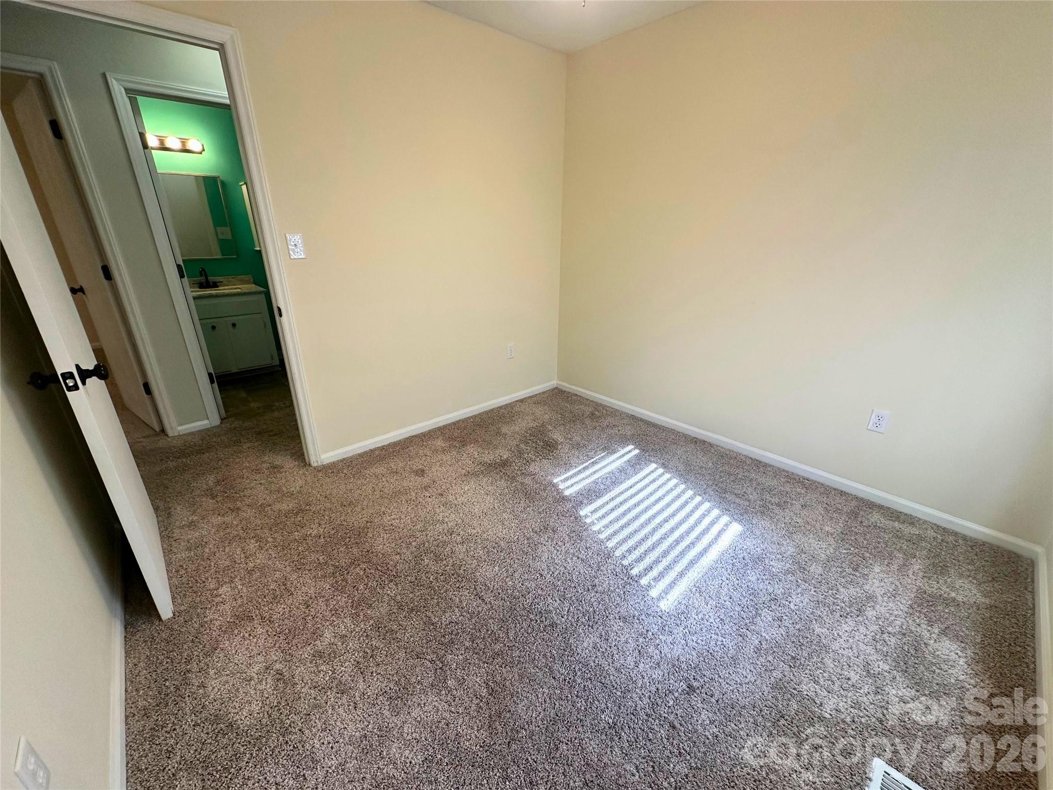 7 Rosewood Lane Property Photo 16