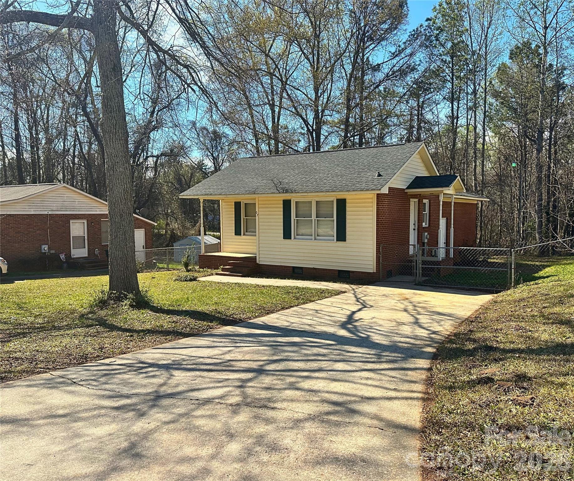 7 Rosewood Lane Property Photo 32