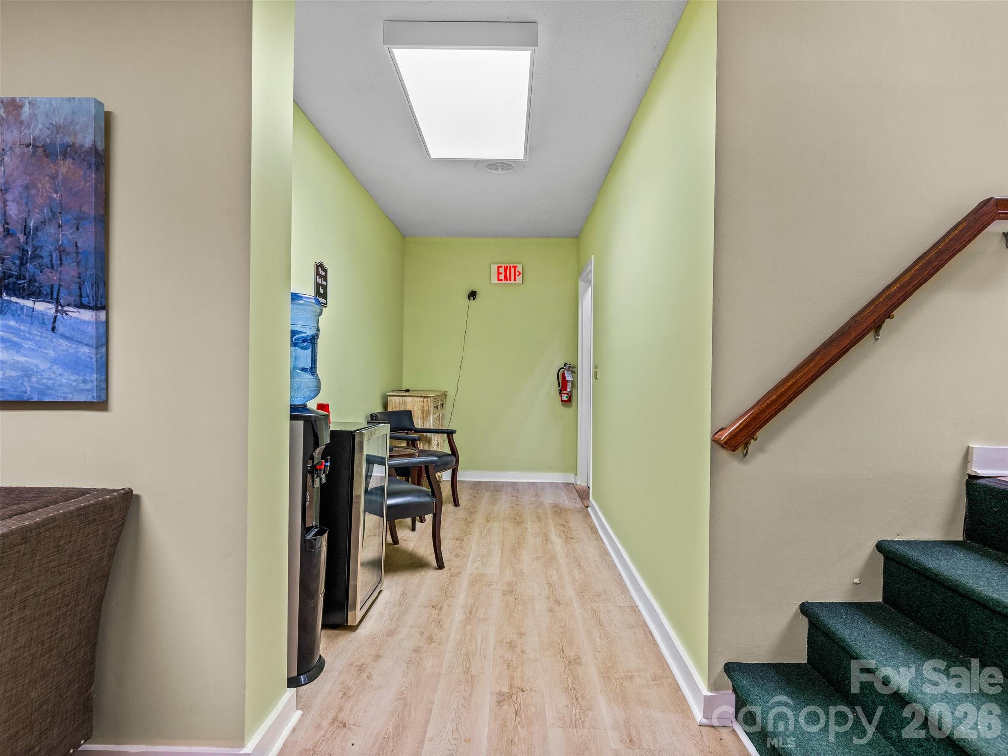 77 Central Avenue E Property Photo 32