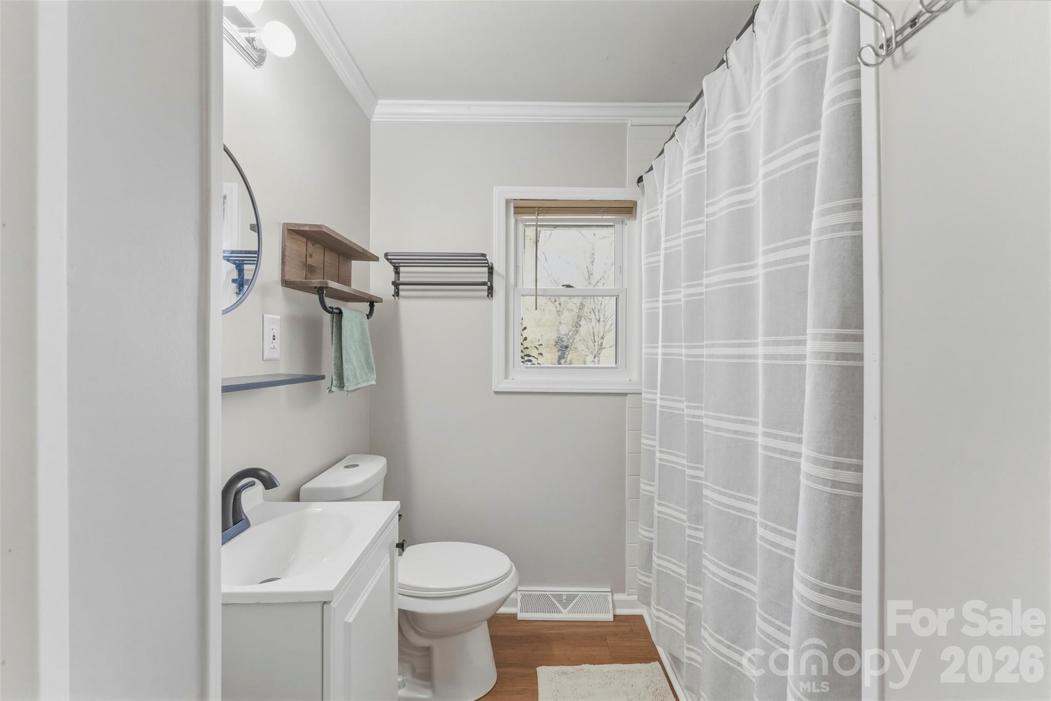 1213 E Park Drive Property Photo 15