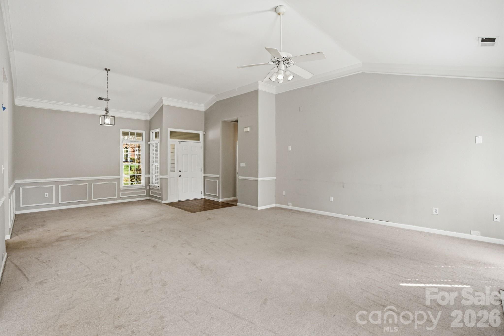15733 Berryfield Street Property Photo 16
