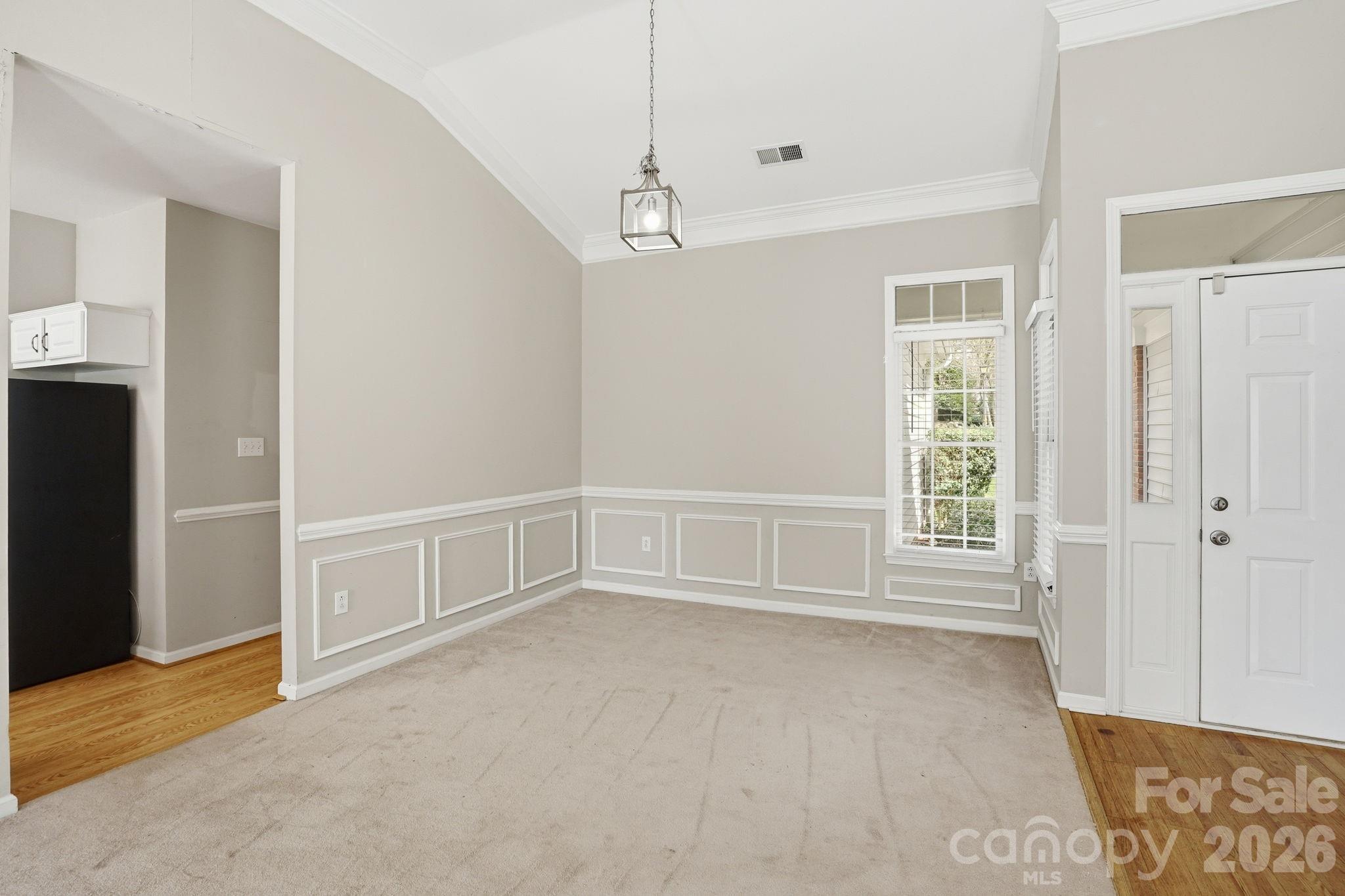 15733 Berryfield Street Property Photo 23