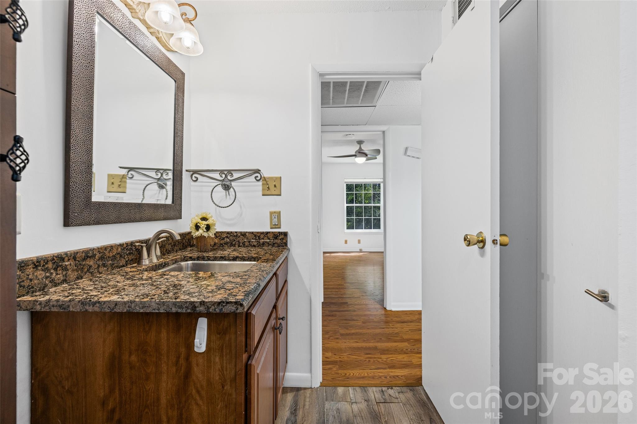 2636 Park Road B Property Photo 20