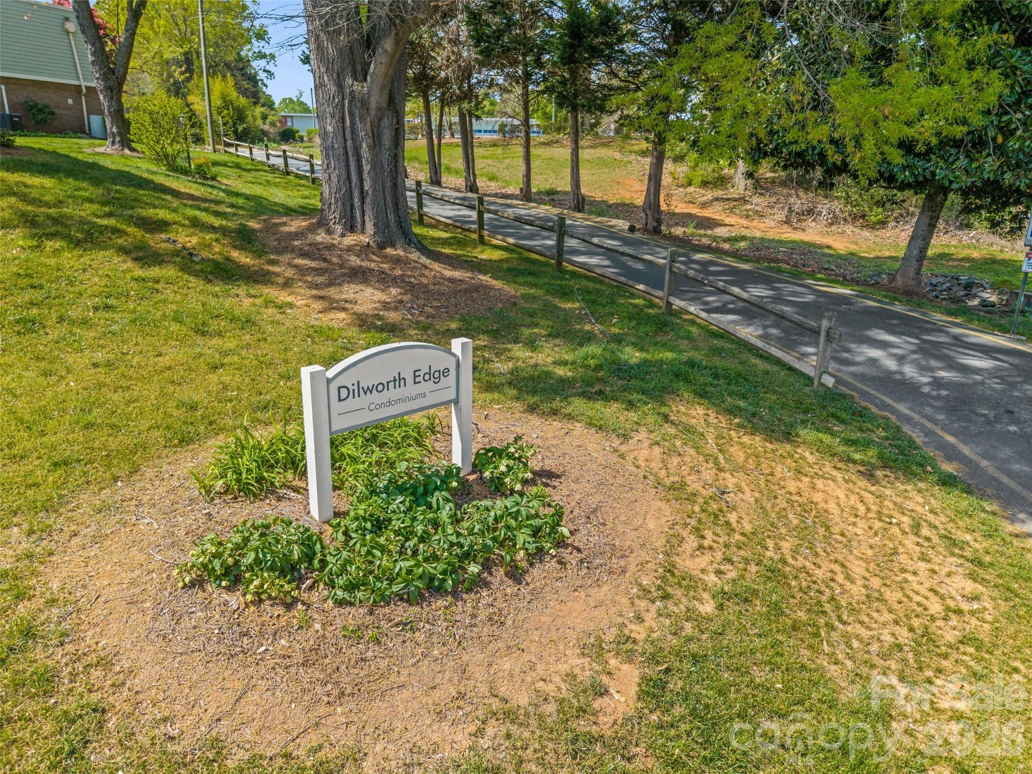 2636 Park Road B Property Photo 31