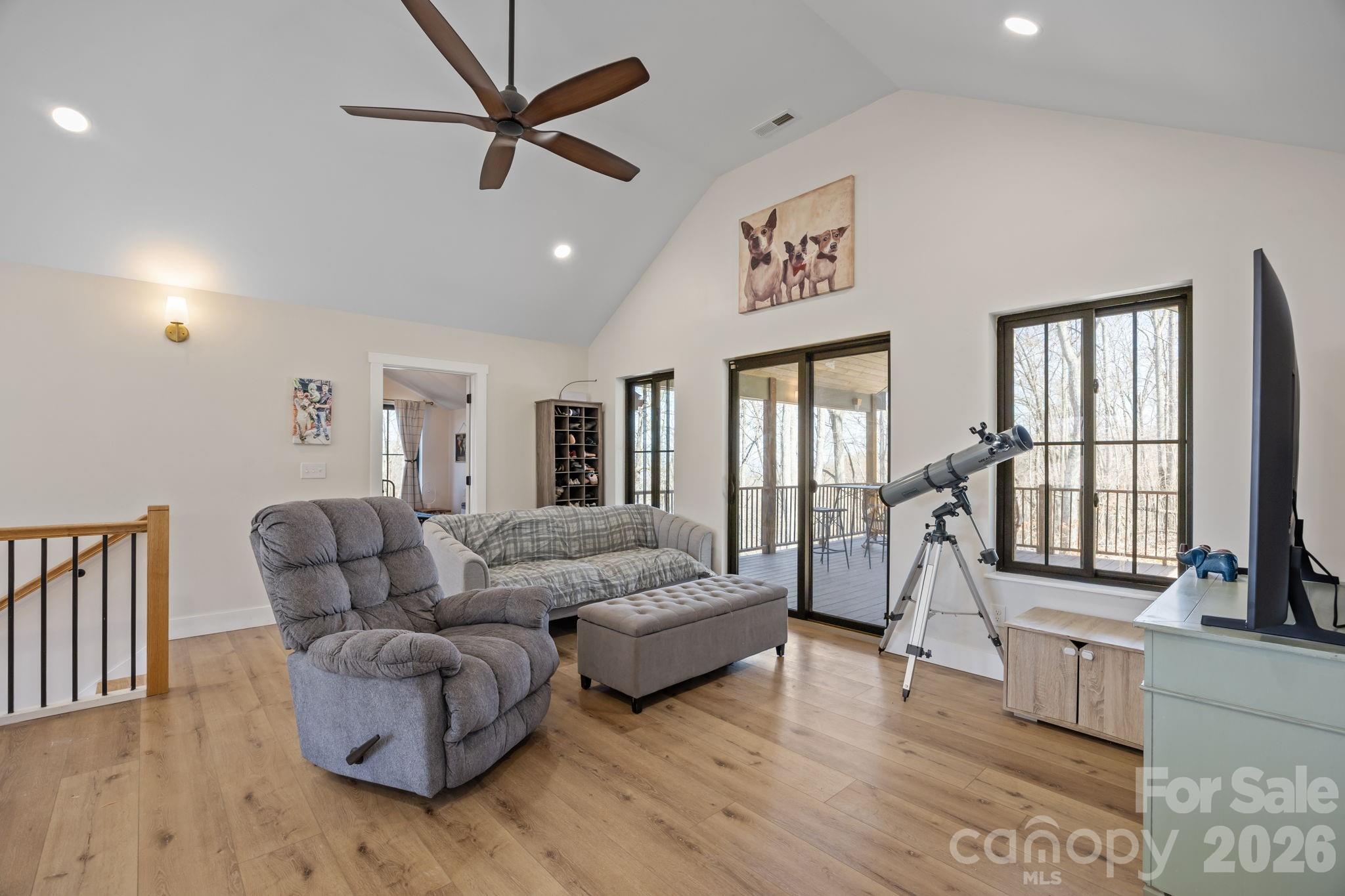 215 Ridgeway Road Property Photo 30