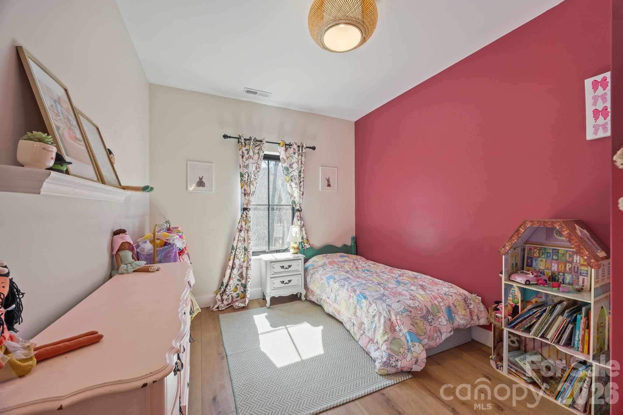 215 Ridgeway Road Property Photo 37