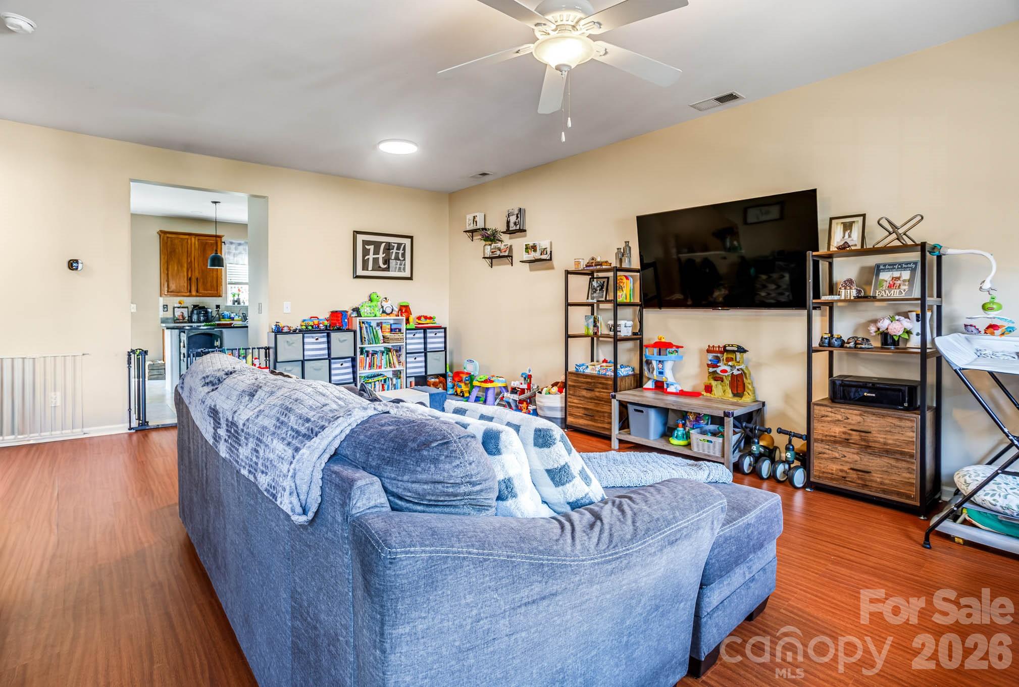 128 Rock Ridge Lane Property Photo 6