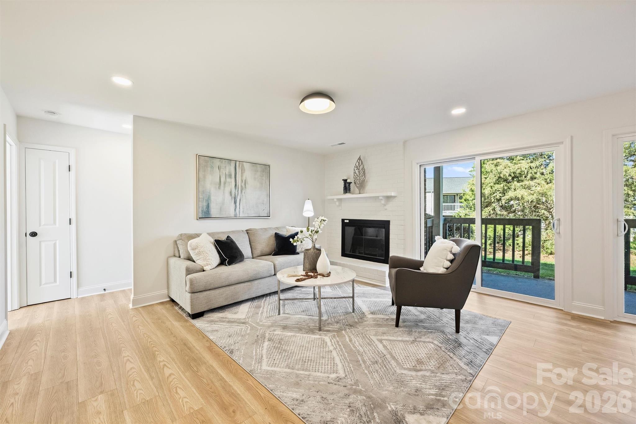 11141 Harrowfield Road Property Photo 3