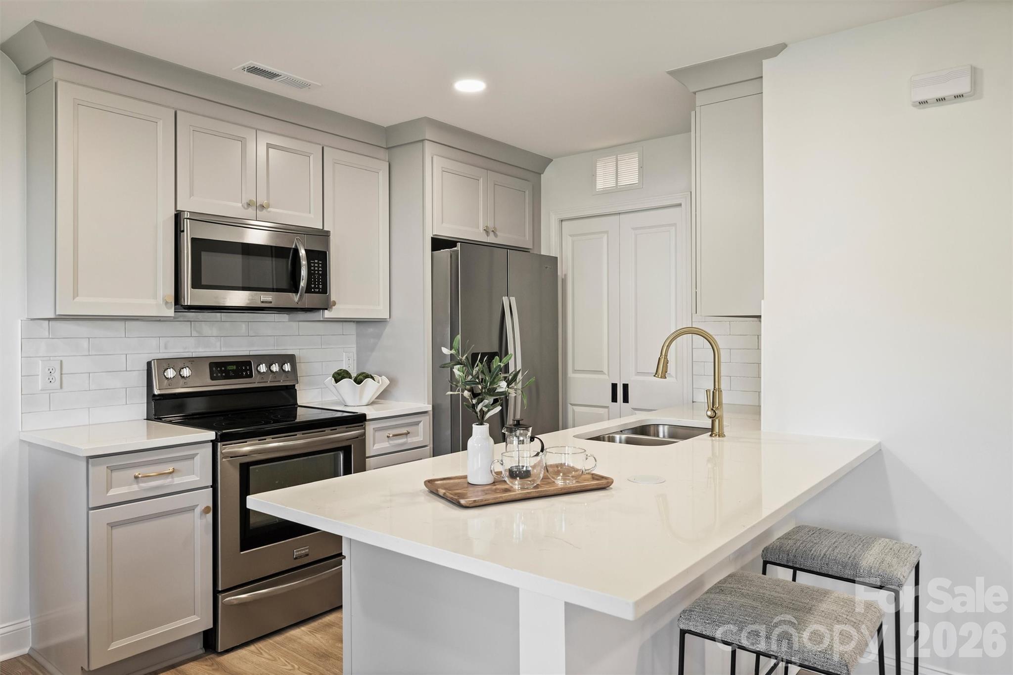 11141 Harrowfield Road Property Photo 10