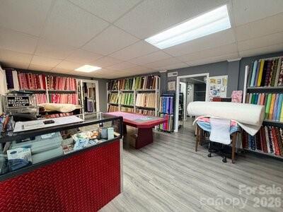 2504 Newton Drive Property Photo 13