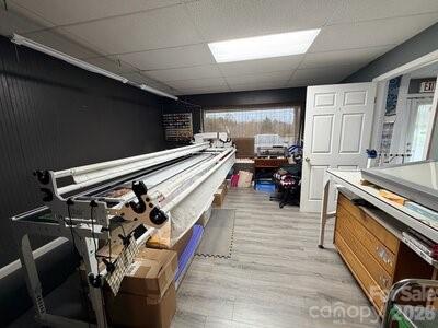 2504 Newton Drive Property Photo 14