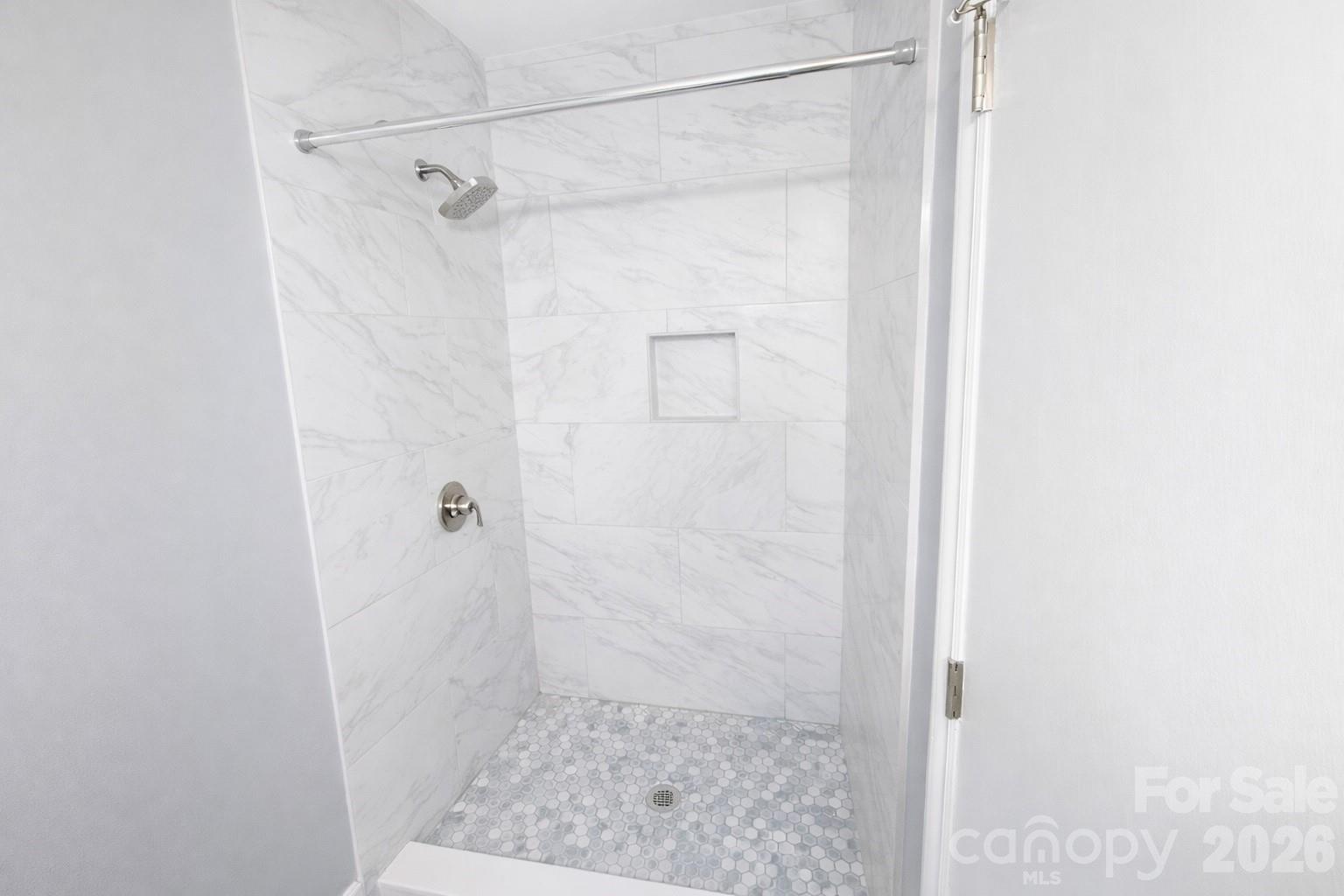 6106 Meadow Rose Lane Property Photo 9