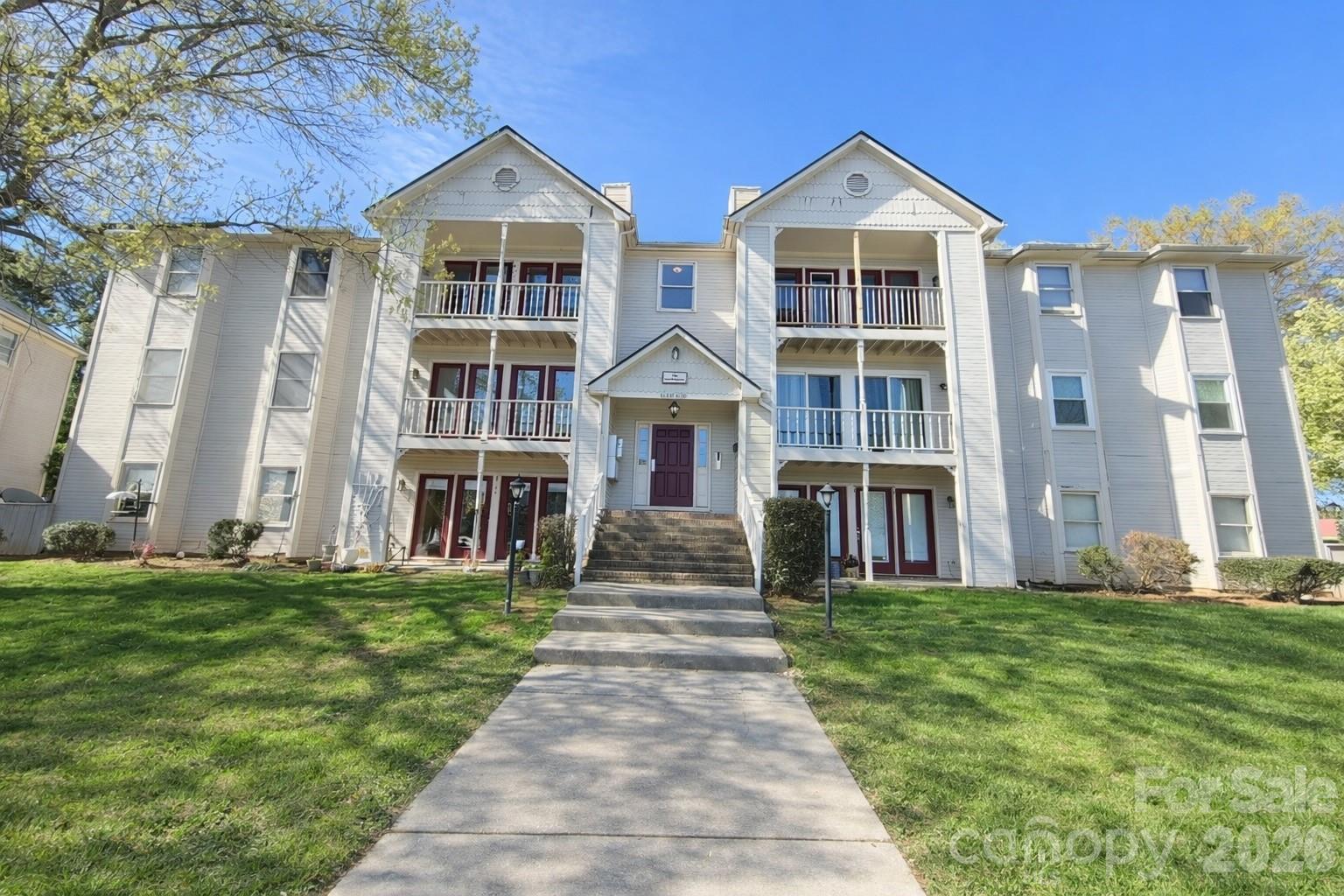 6106 Meadow Rose Lane Property Photo 12