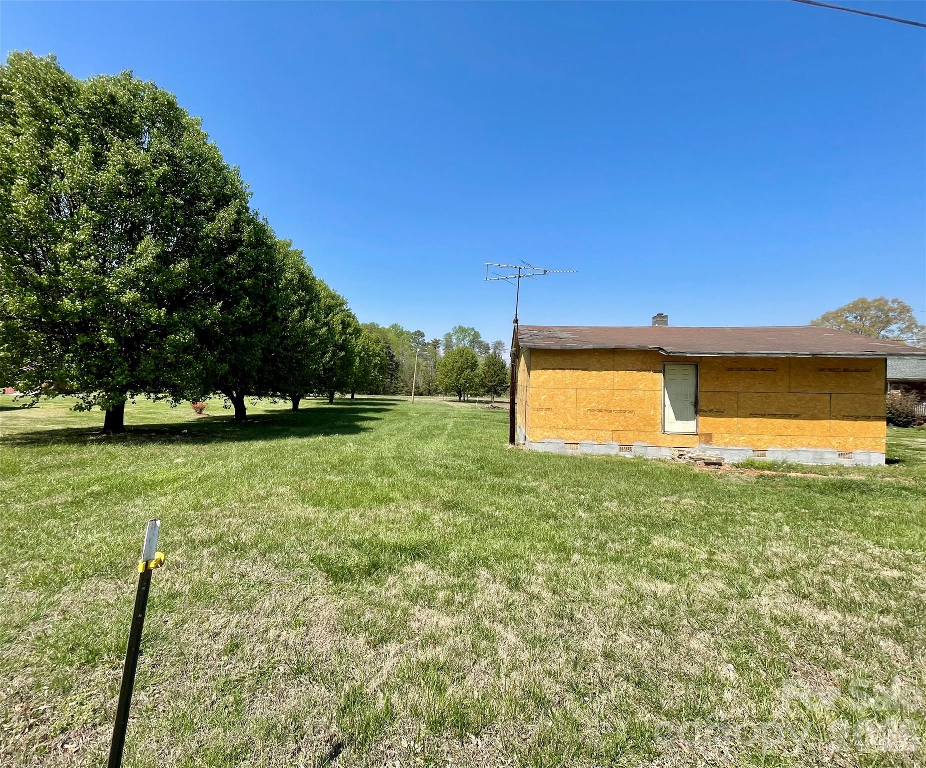 119 Z A Hunter Road Property Photo 2