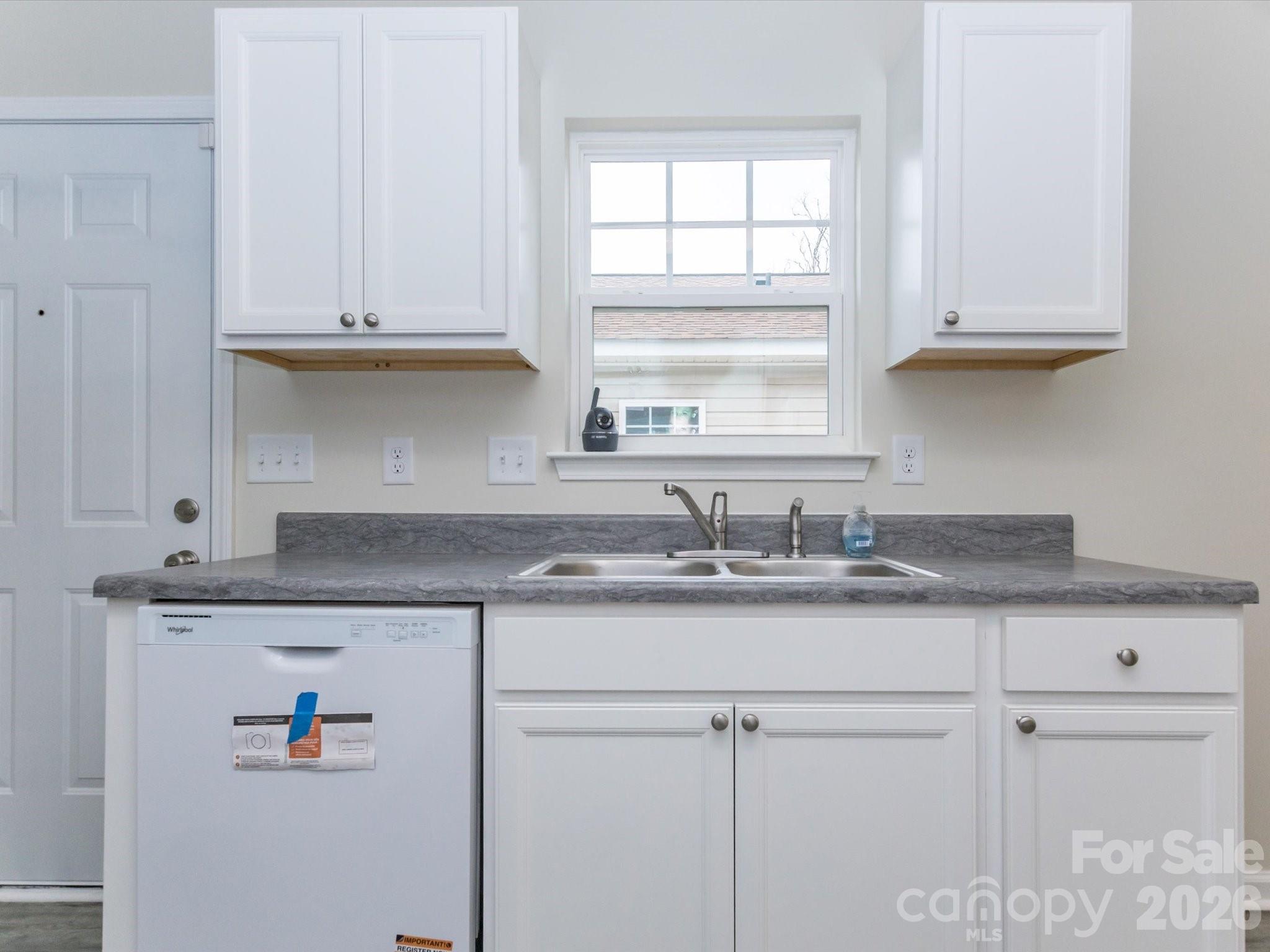 540 Broadway Court Property Photo 8
