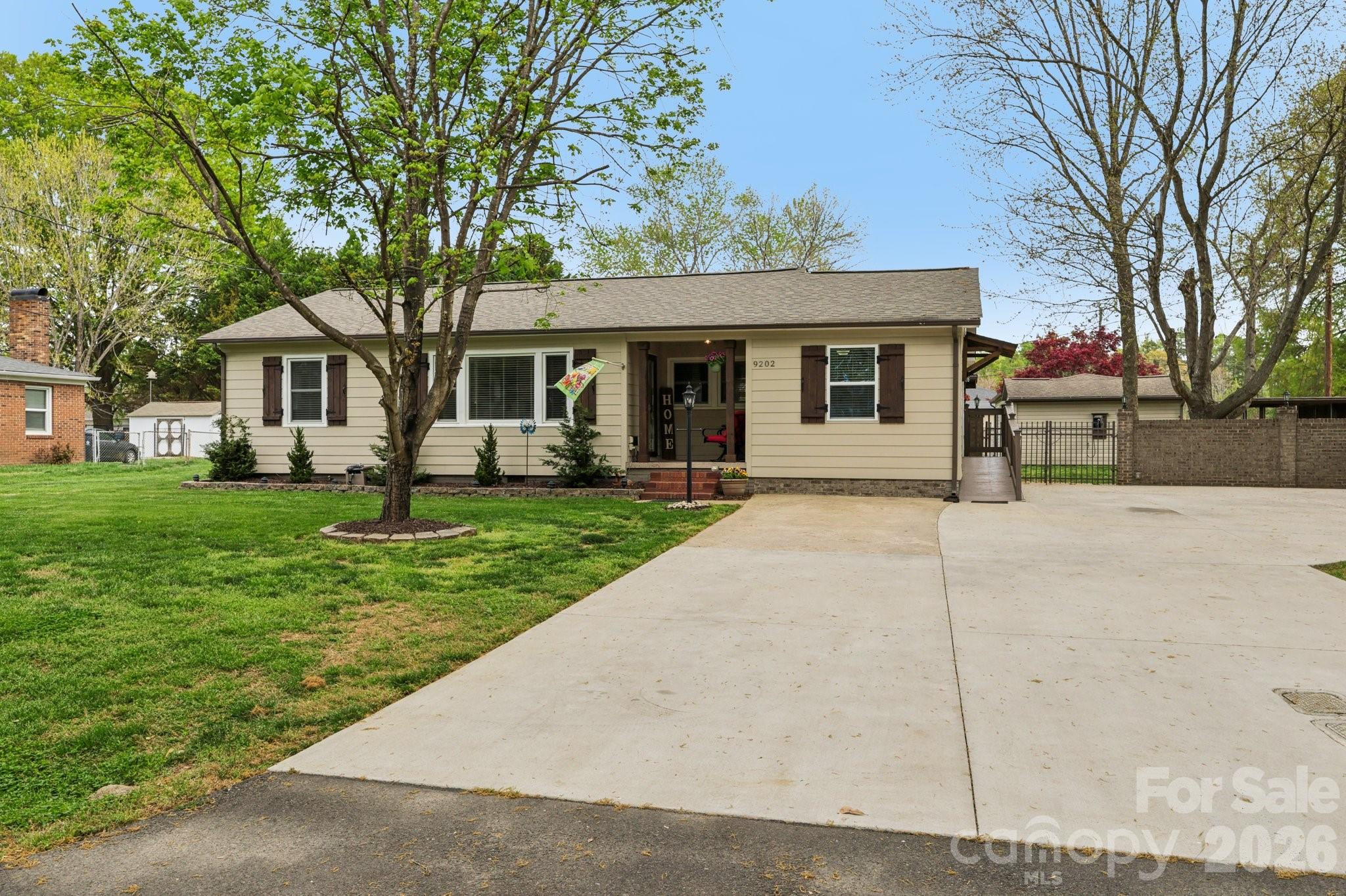 9202 Elgin Drive Property Photo 8