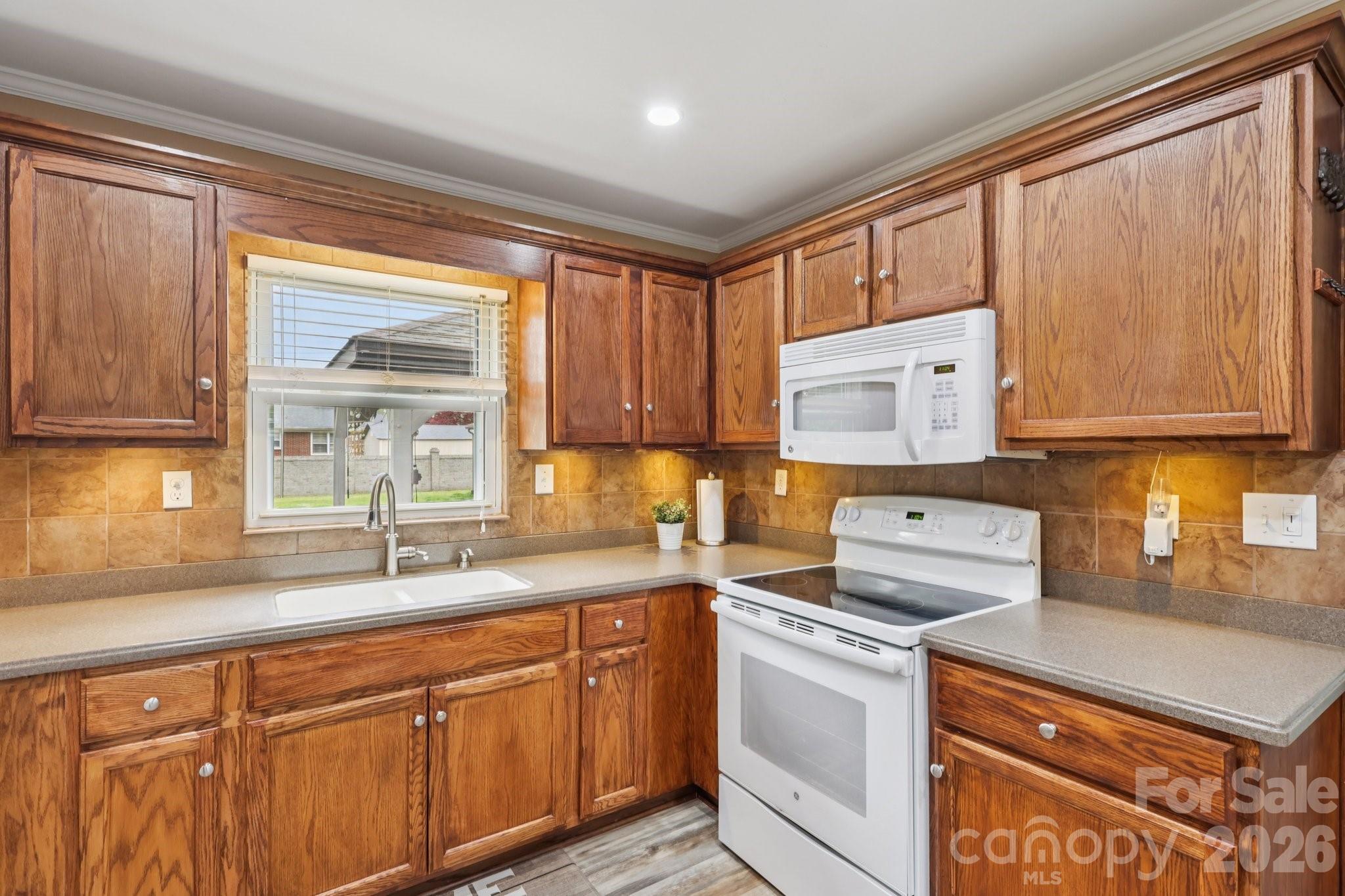 9202 Elgin Drive Property Photo 17