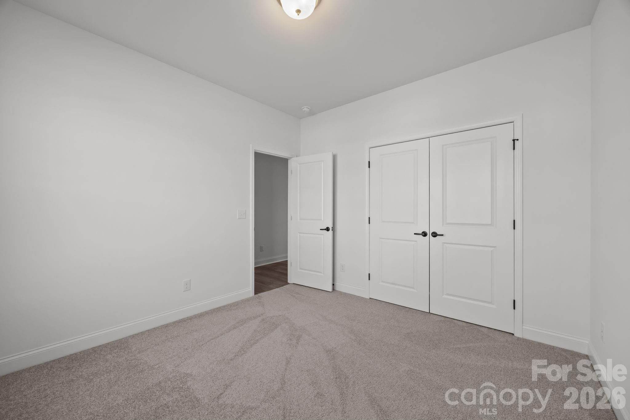 744 Sirius Lane 35 Property Photo 14