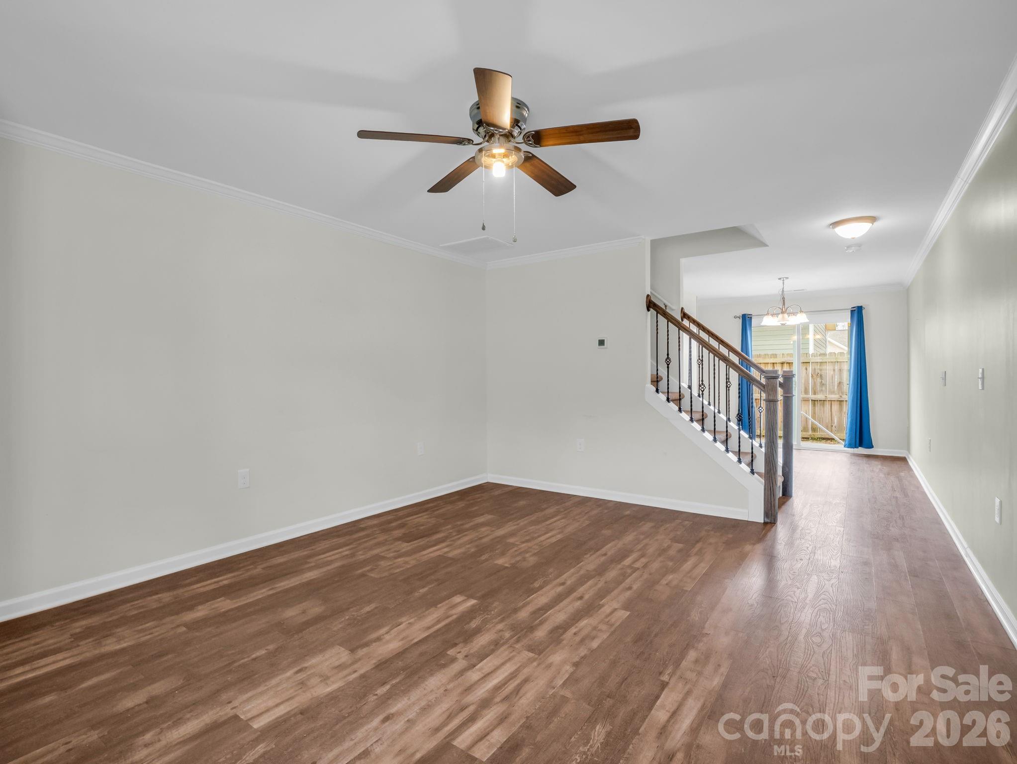 1106 Lynwood Forest Road Property Photo 11