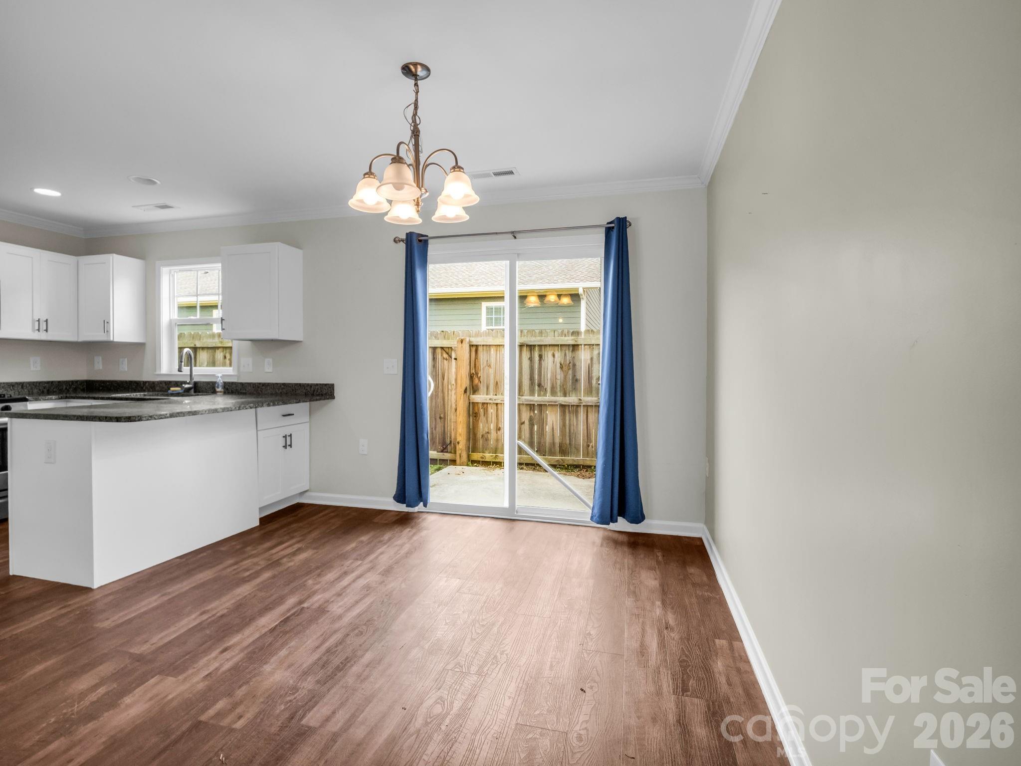 1106 Lynwood Forest Road Property Photo 13