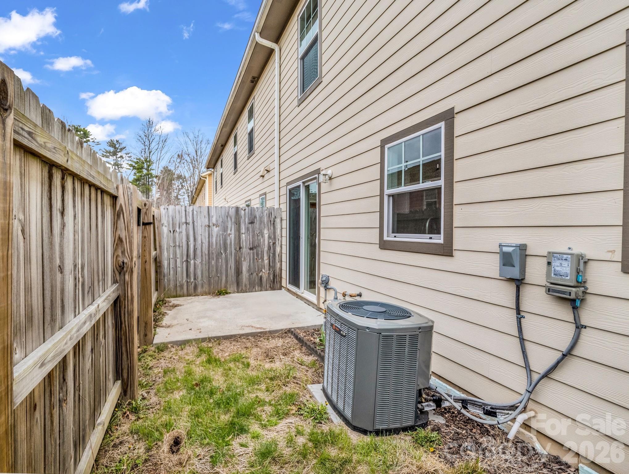 1106 Lynwood Forest Road Property Photo 21