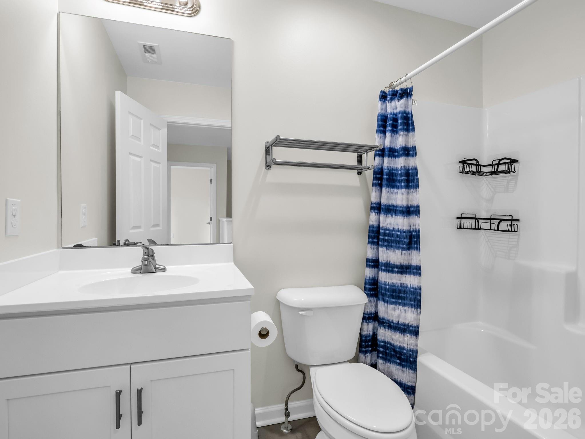 1106 Lynwood Forest Road Property Photo 32