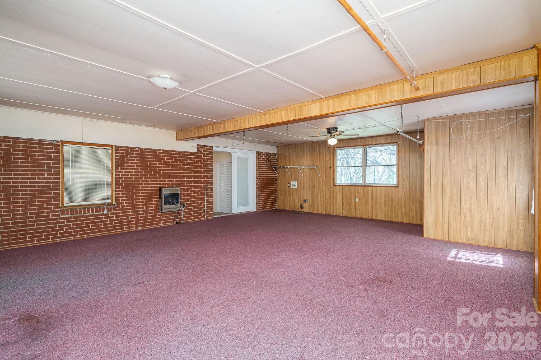 608 N State Street Property Photo 13