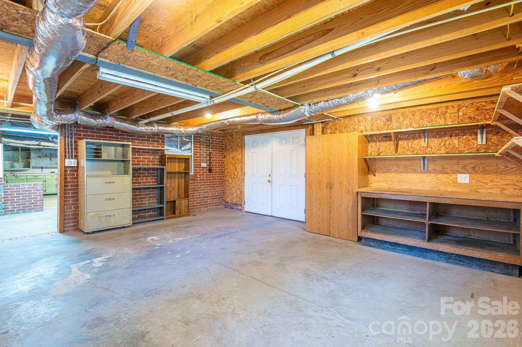 608 N State Street Property Photo 35