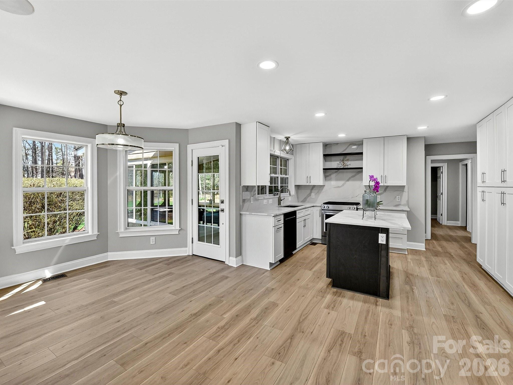 2597 Penngate Drive Property Photo 10