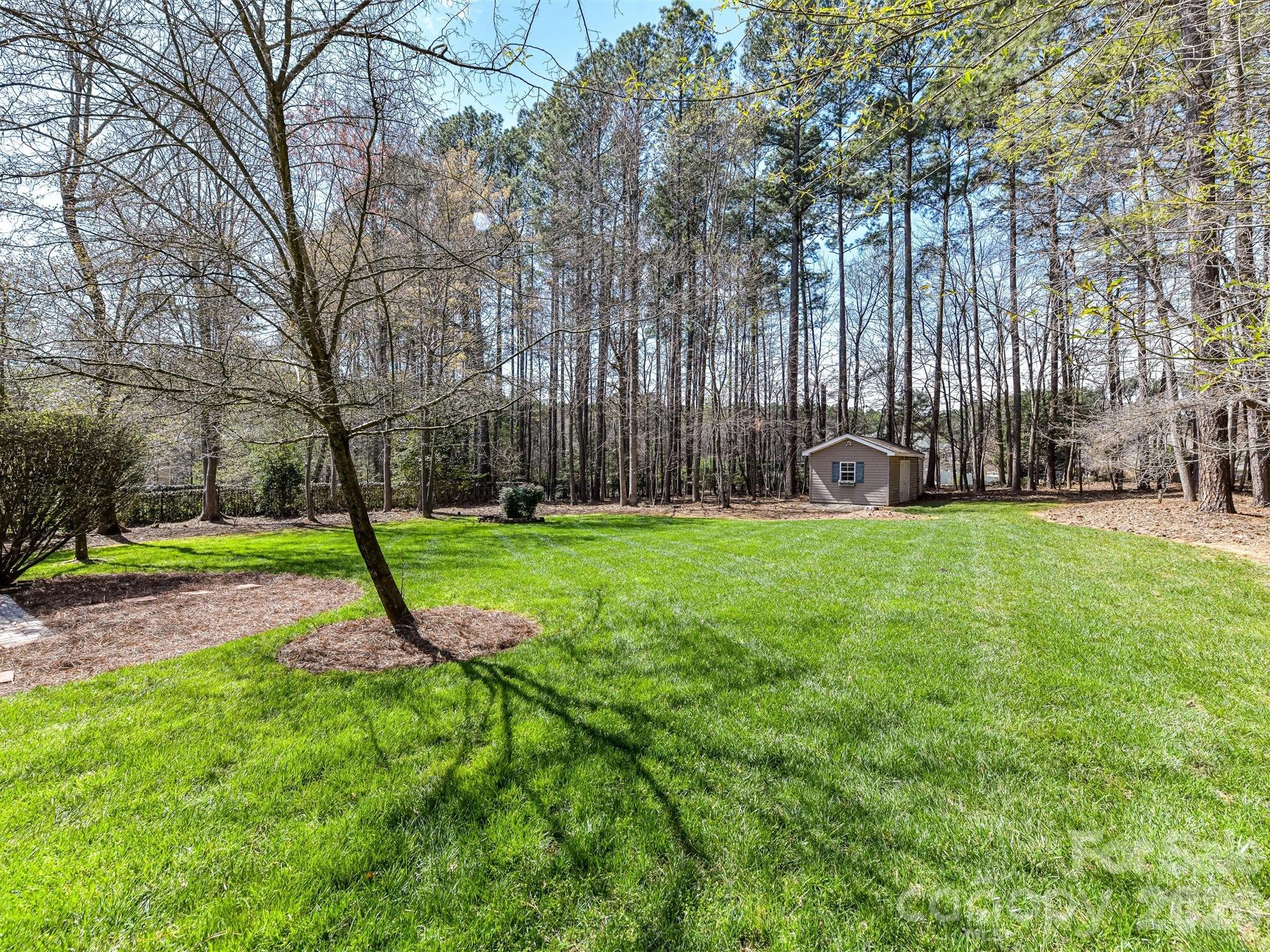 2597 Penngate Drive Property Photo 34