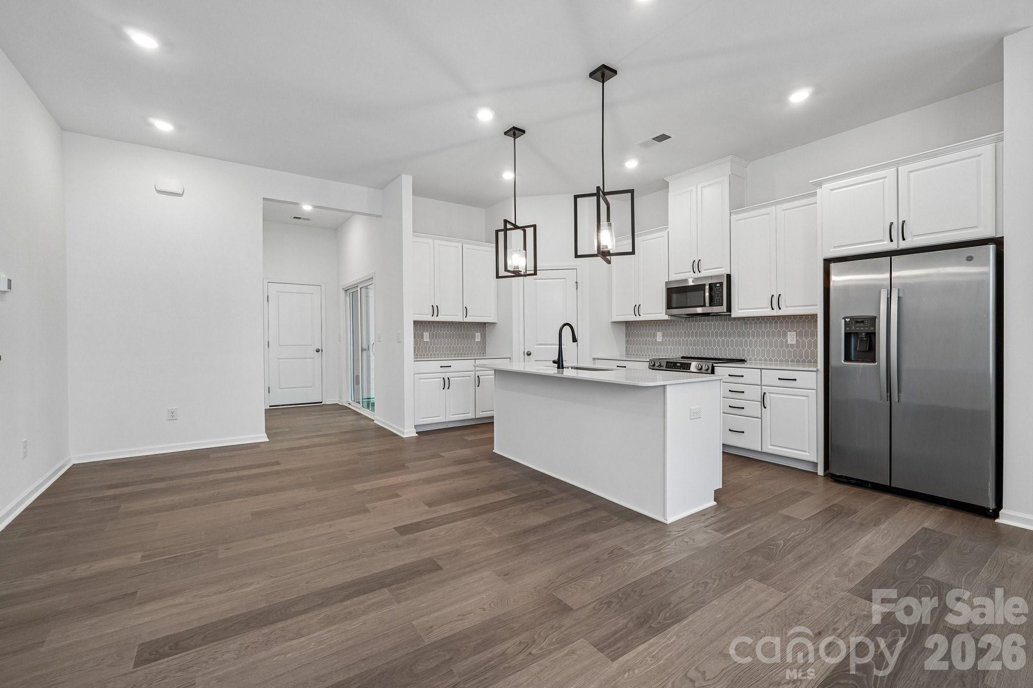 5549 Wolfpack Alley Property Photo 10