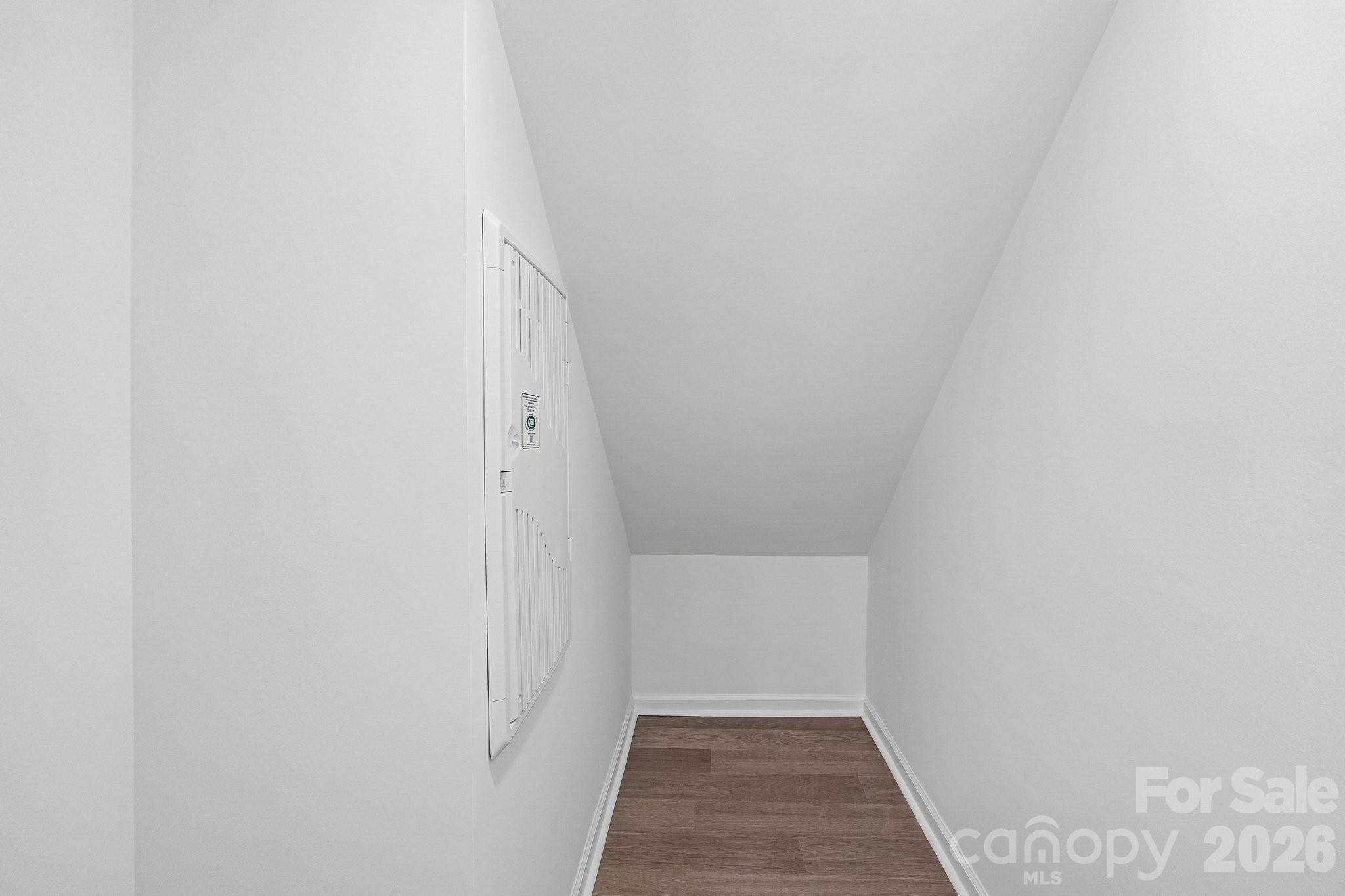 5549 Wolfpack Alley Property Photo 17