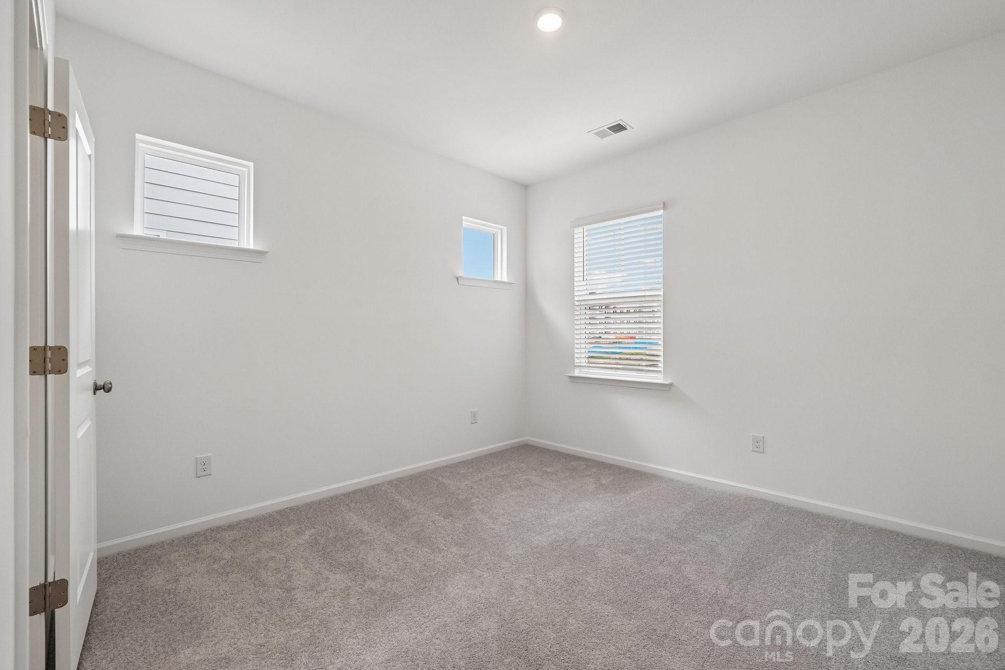5549 Wolfpack Alley Property Photo 21