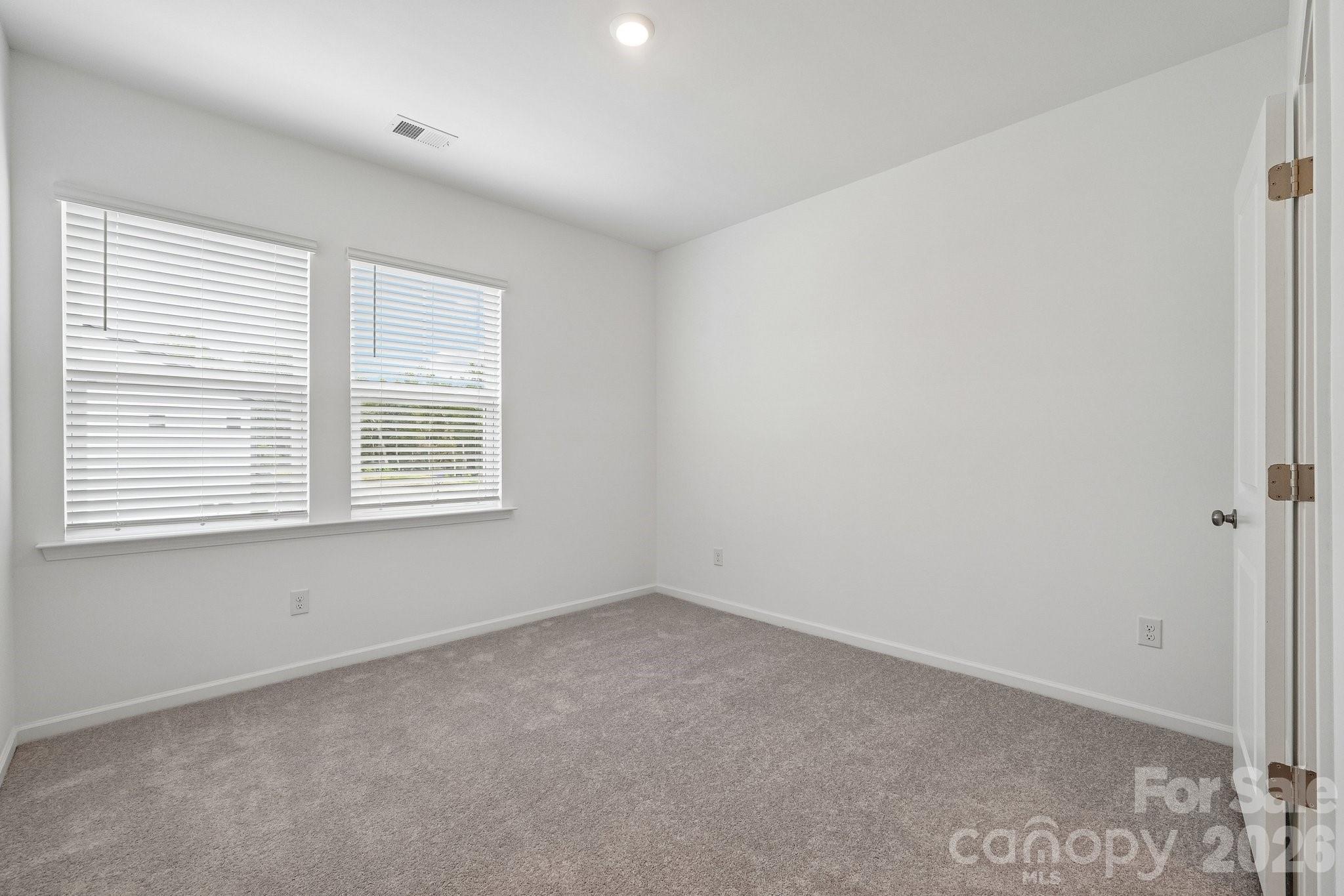 5549 Wolfpack Alley Property Photo 24