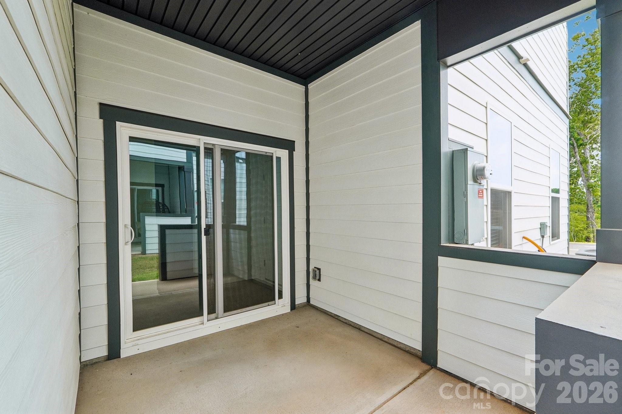 5549 Wolfpack Alley Property Photo 33