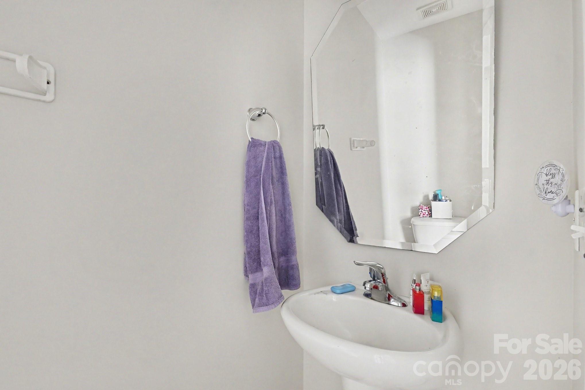 413 Homestead Lane Property Photo 9