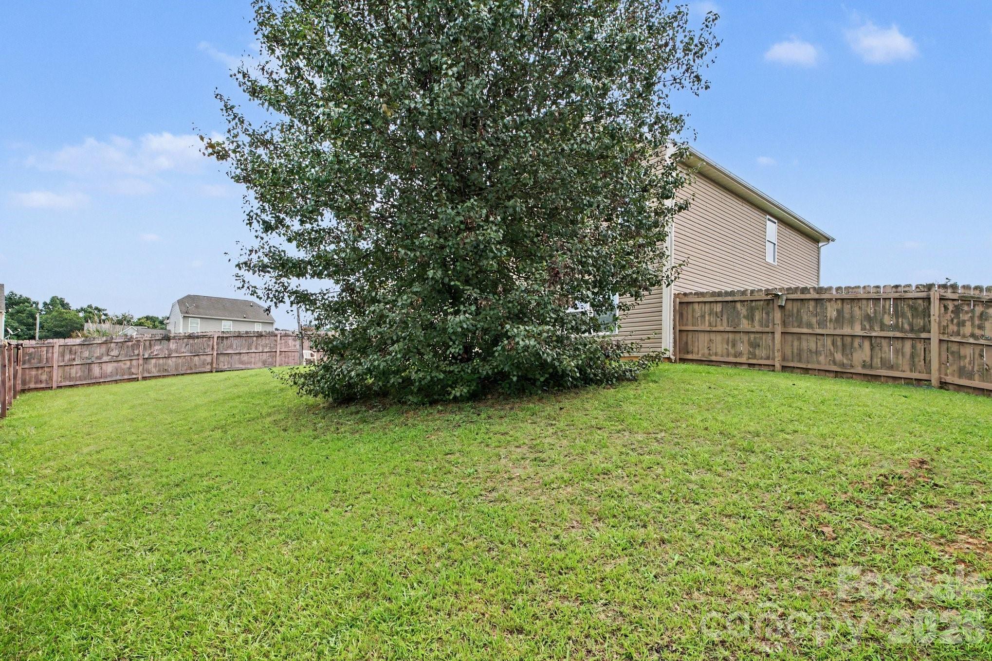 413 Homestead Lane Property Photo 23