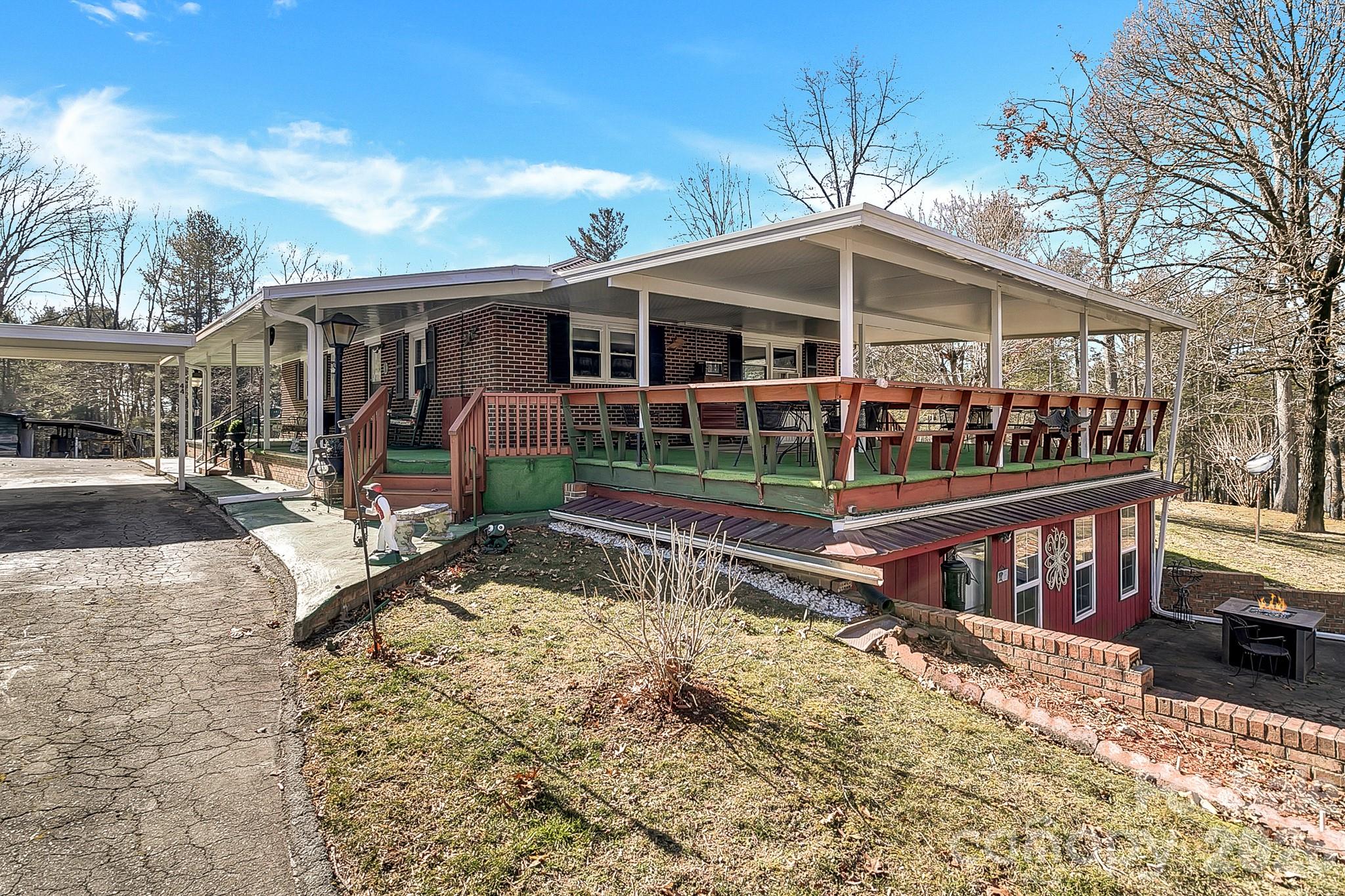 44 Tuttle Road Property Photo 3