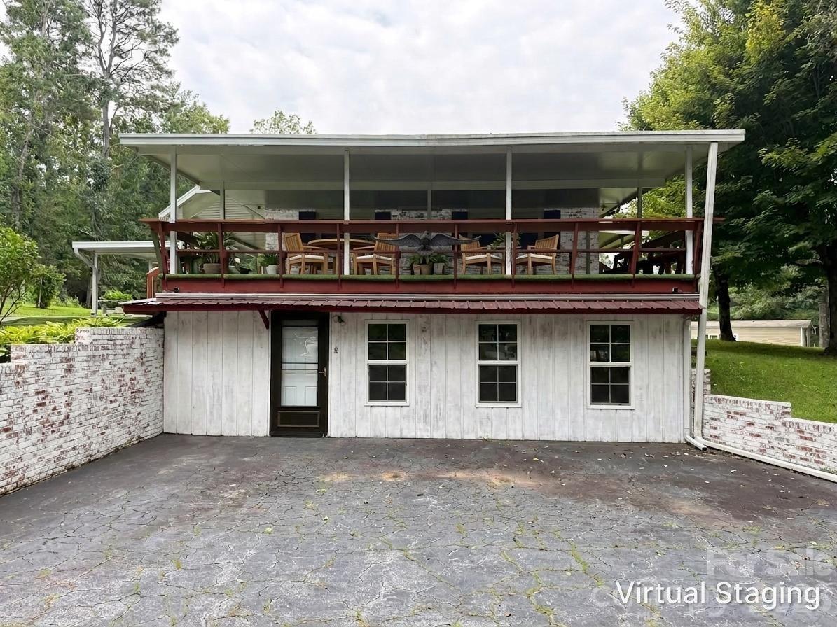 44 Tuttle Road Property Photo 13