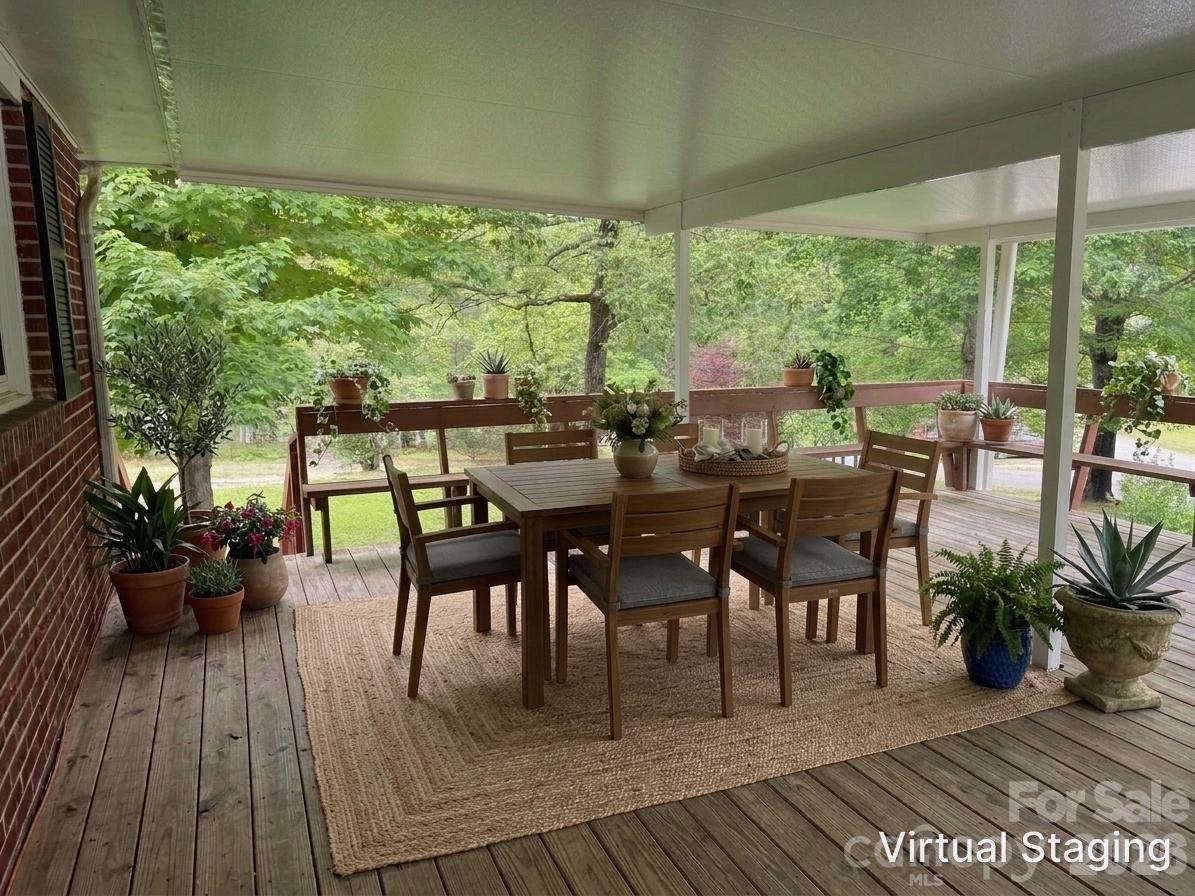 44 Tuttle Road Property Photo 16