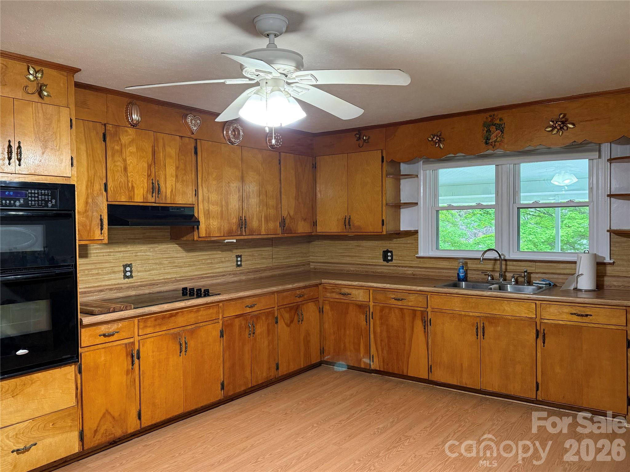 44 Tuttle Road Property Photo 20