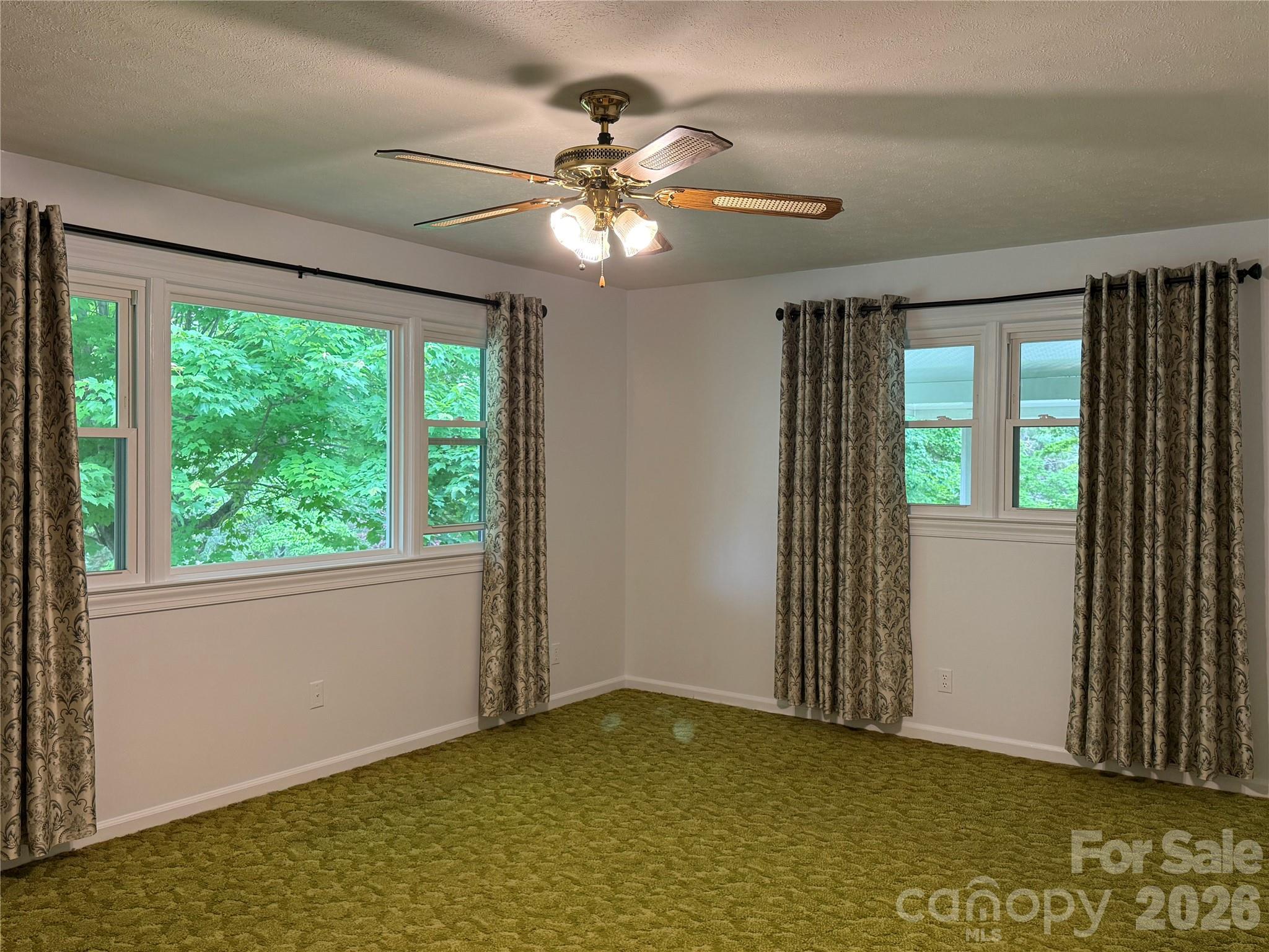 44 Tuttle Road Property Photo 26
