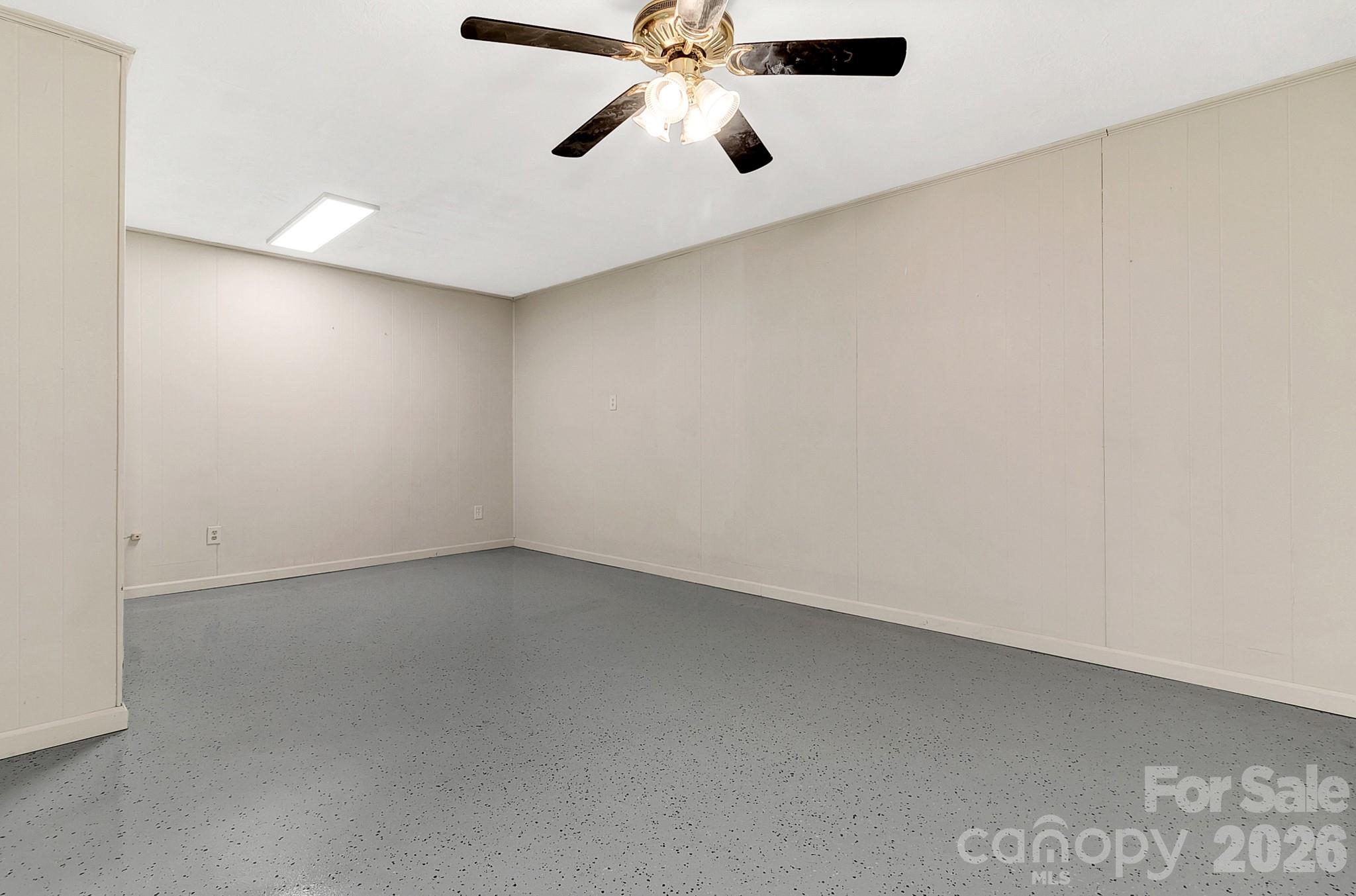 44 Tuttle Road Property Photo 36