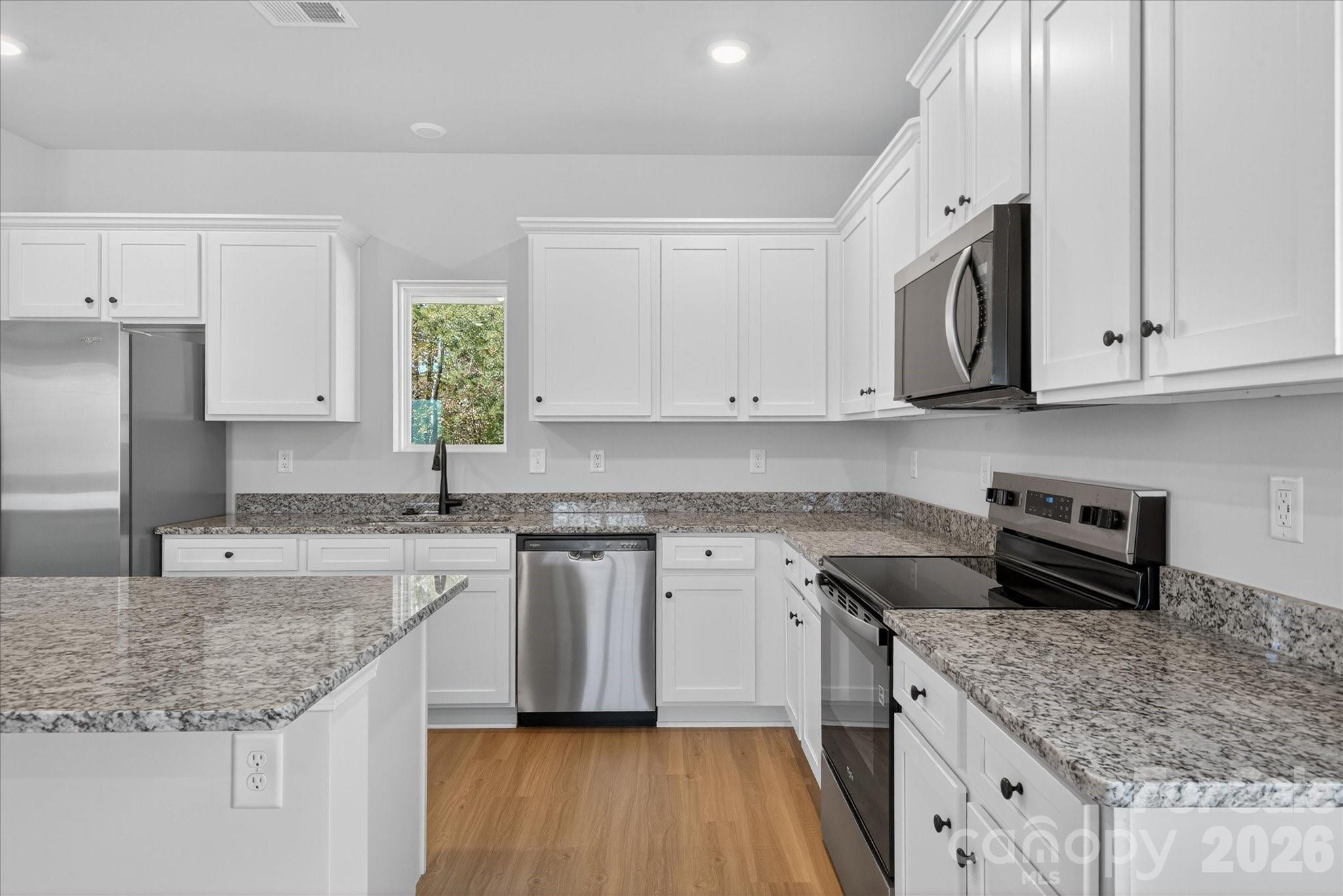 3611 Clover Valley Drive Property Photo 8