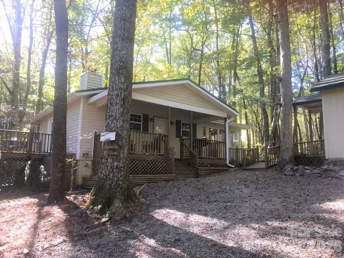 73 Pine Road Property Photo 5