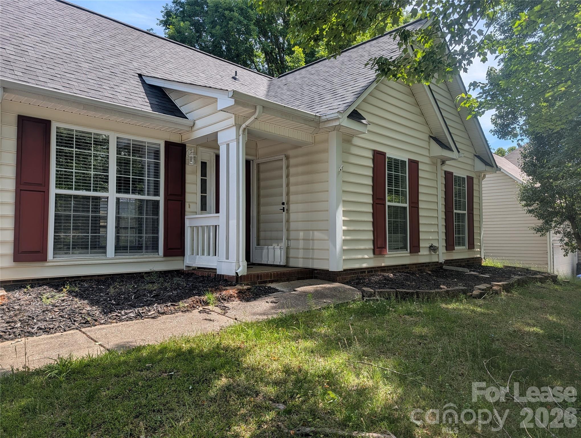 131 Diamond Drive Property Photo 1